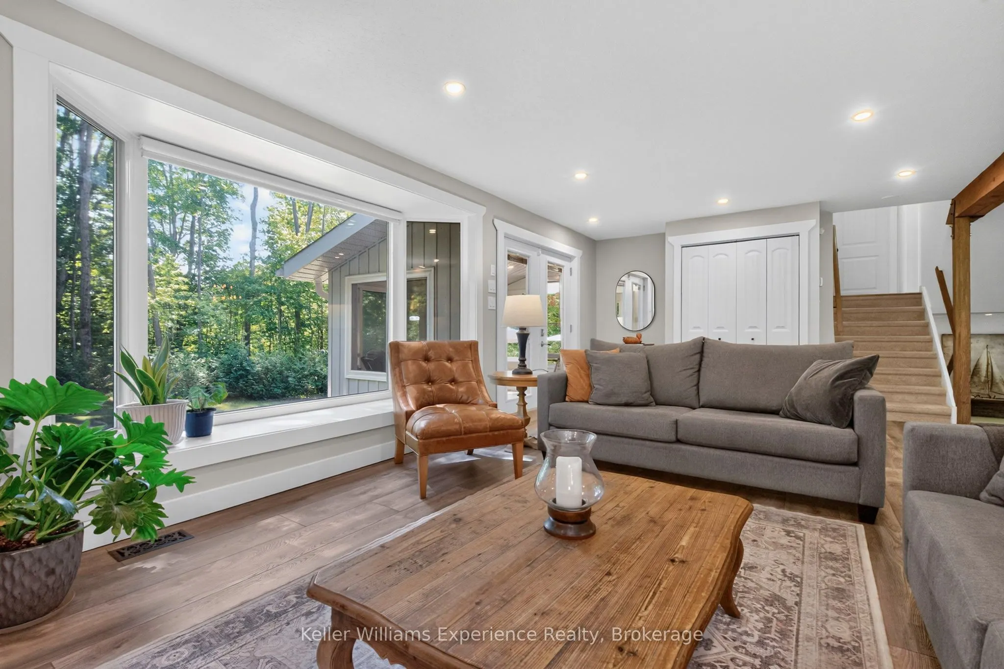 469 Parkview Court