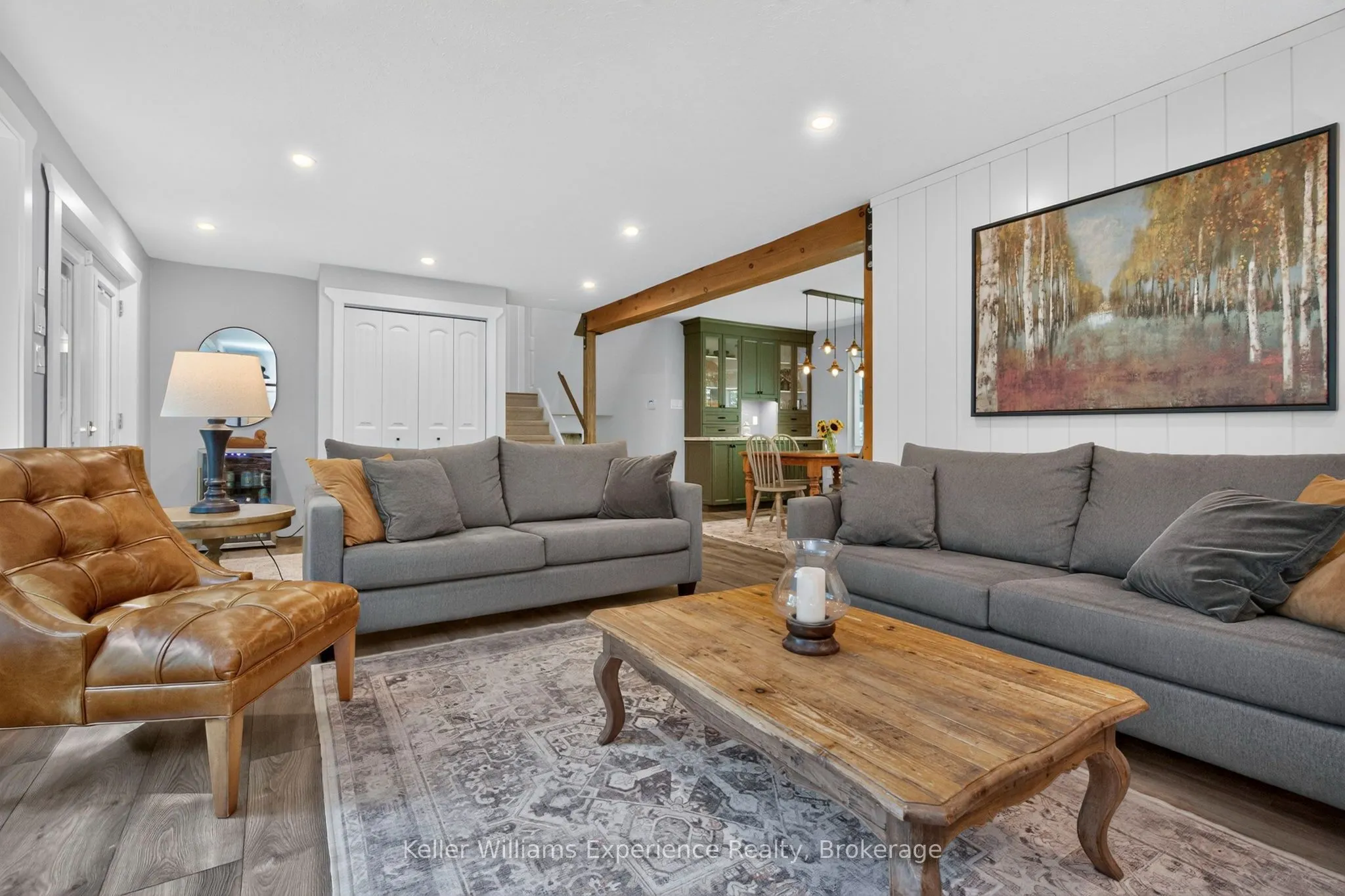 469 Parkview Court