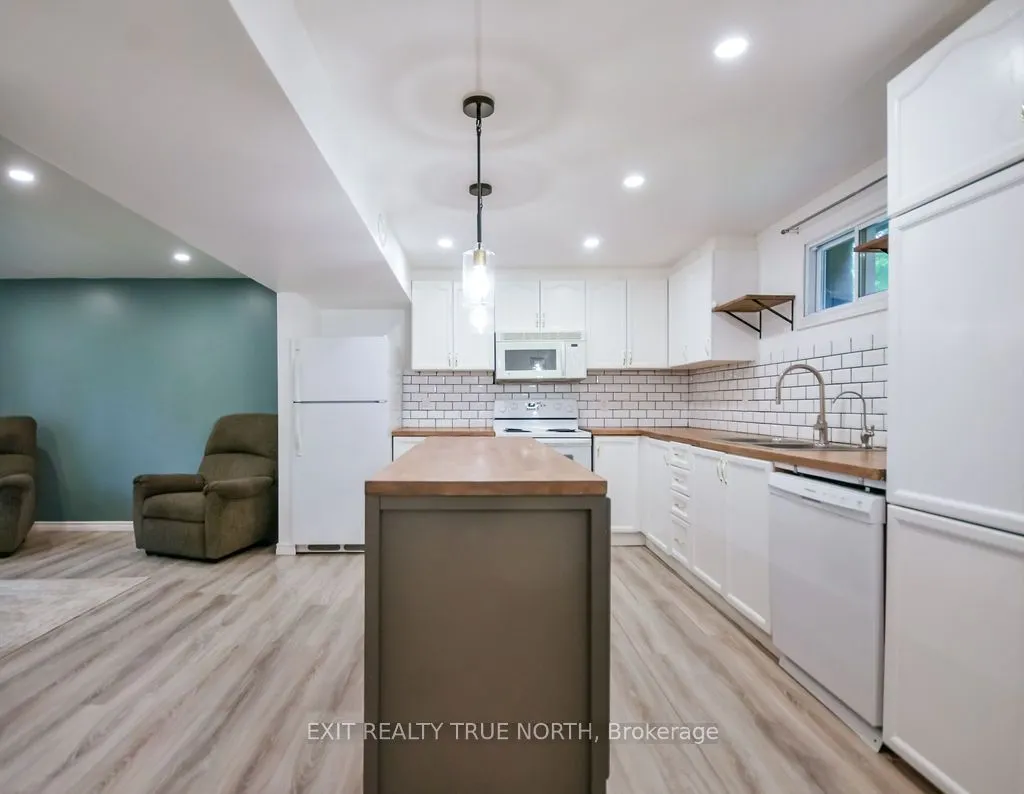 27 Nida Drive