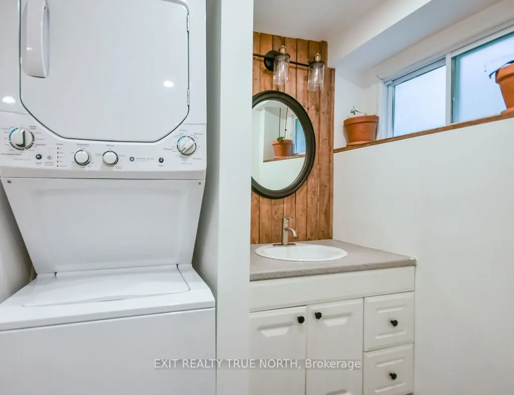 27 Nida Drive