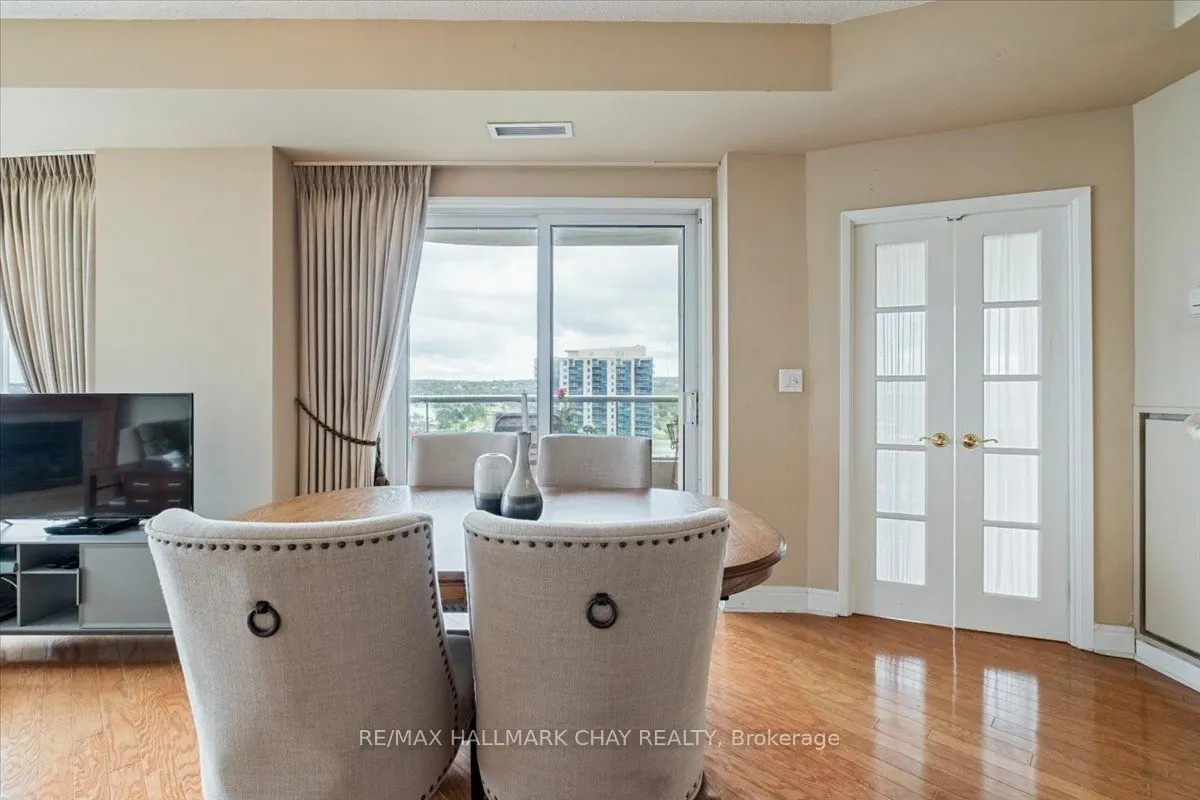 2 Toronto Street #1411