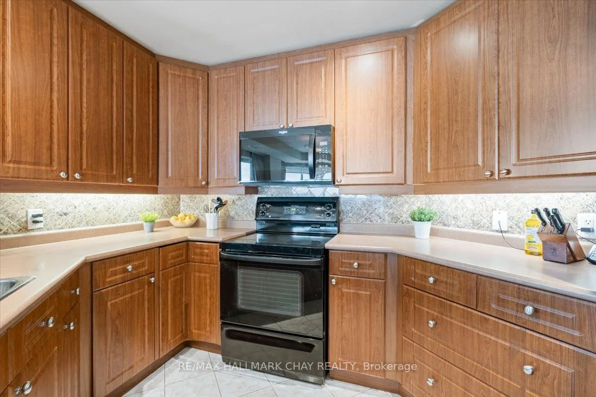 2 Toronto Street #1411