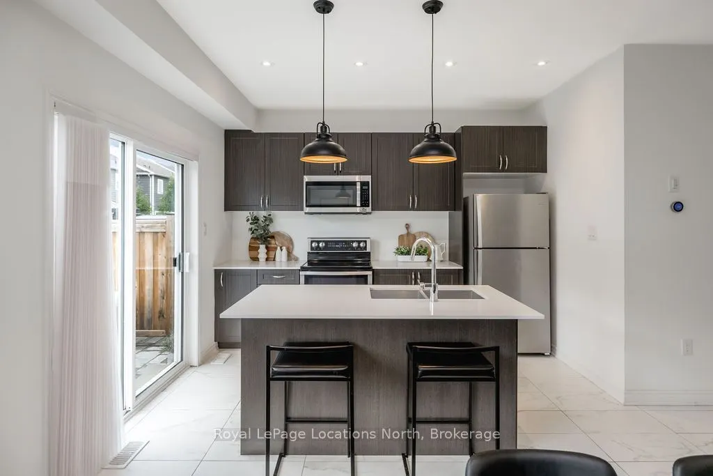 11 Catamaran Drive