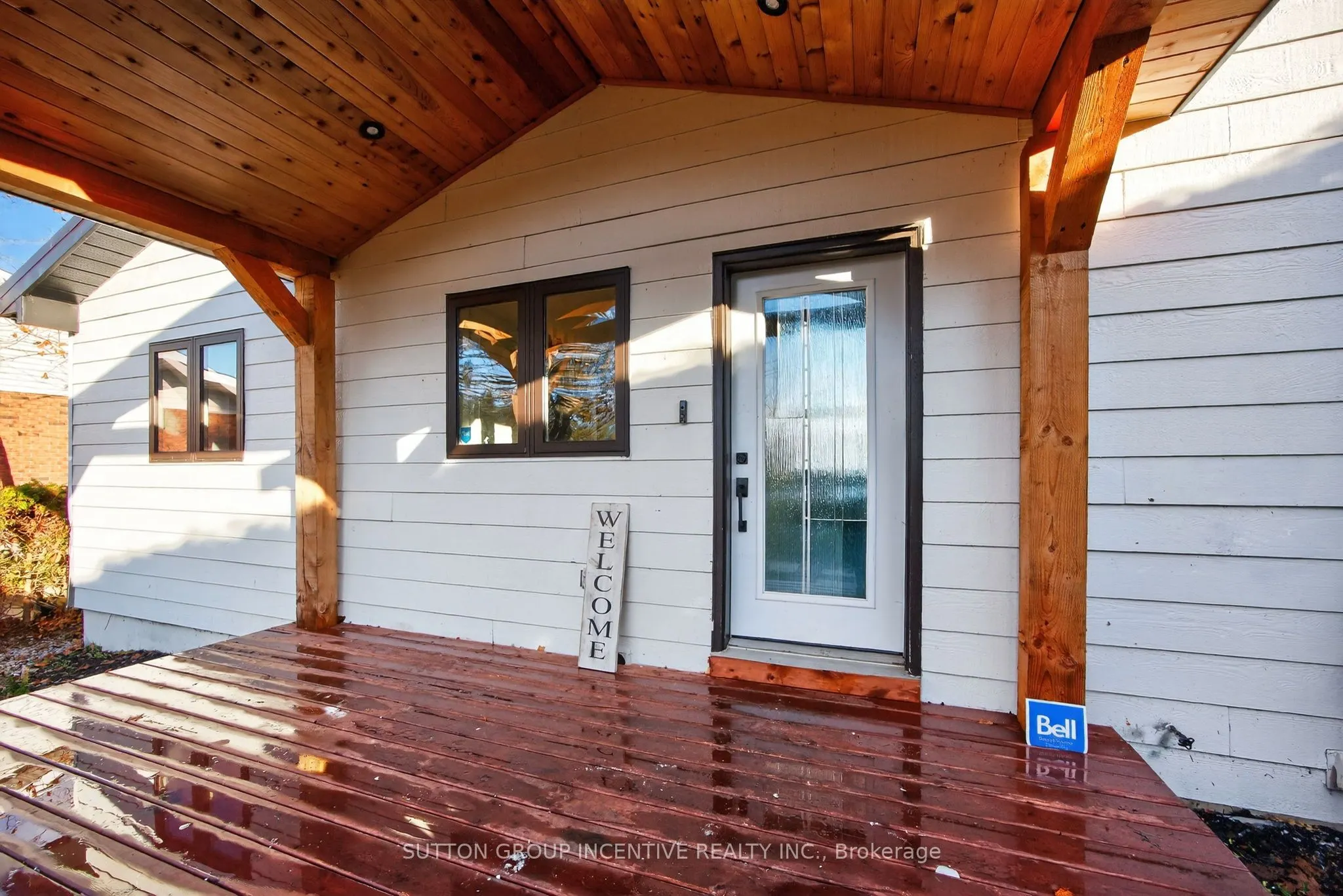 211 Moon Point Drive