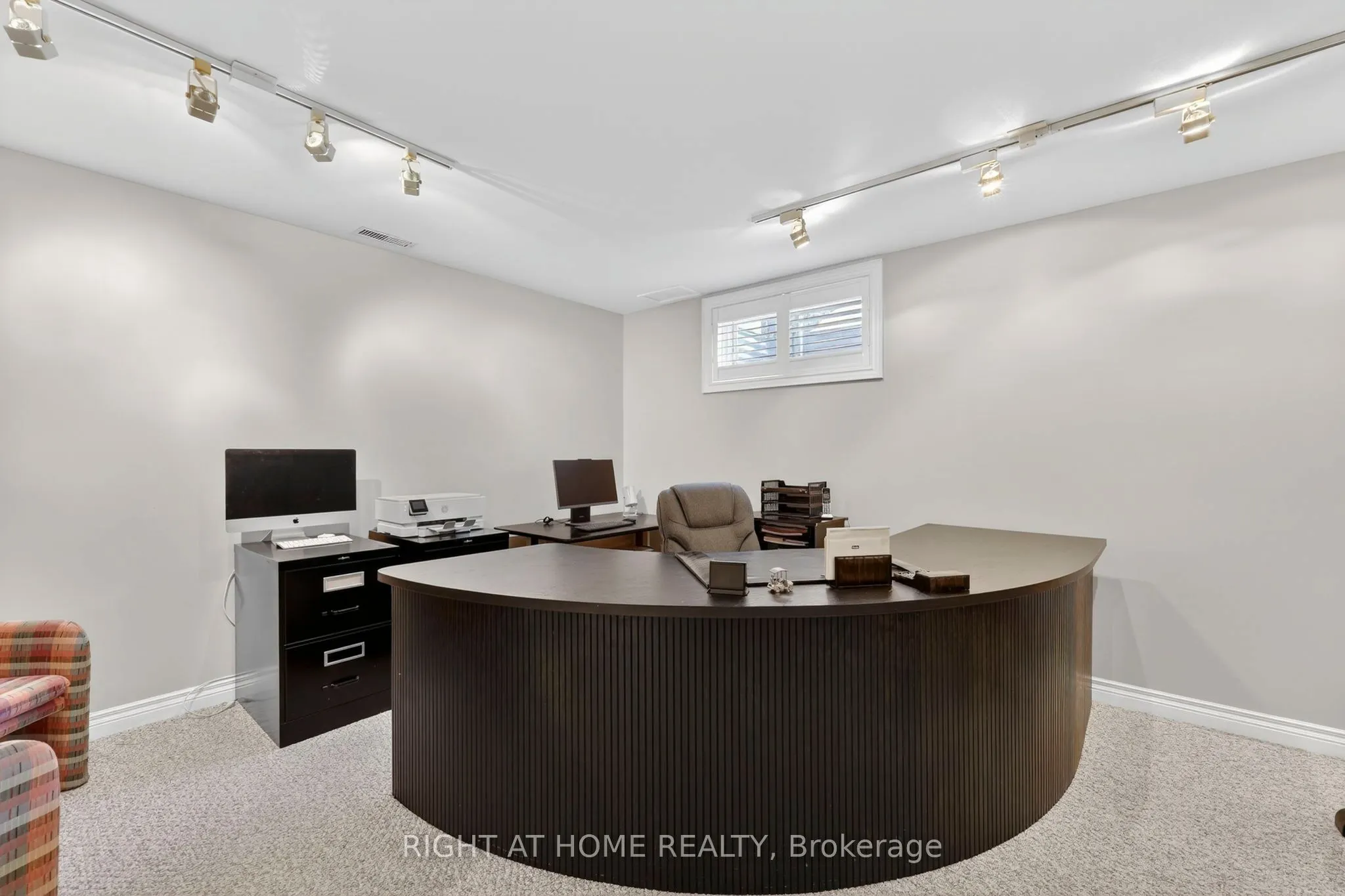 13 Alpine Way