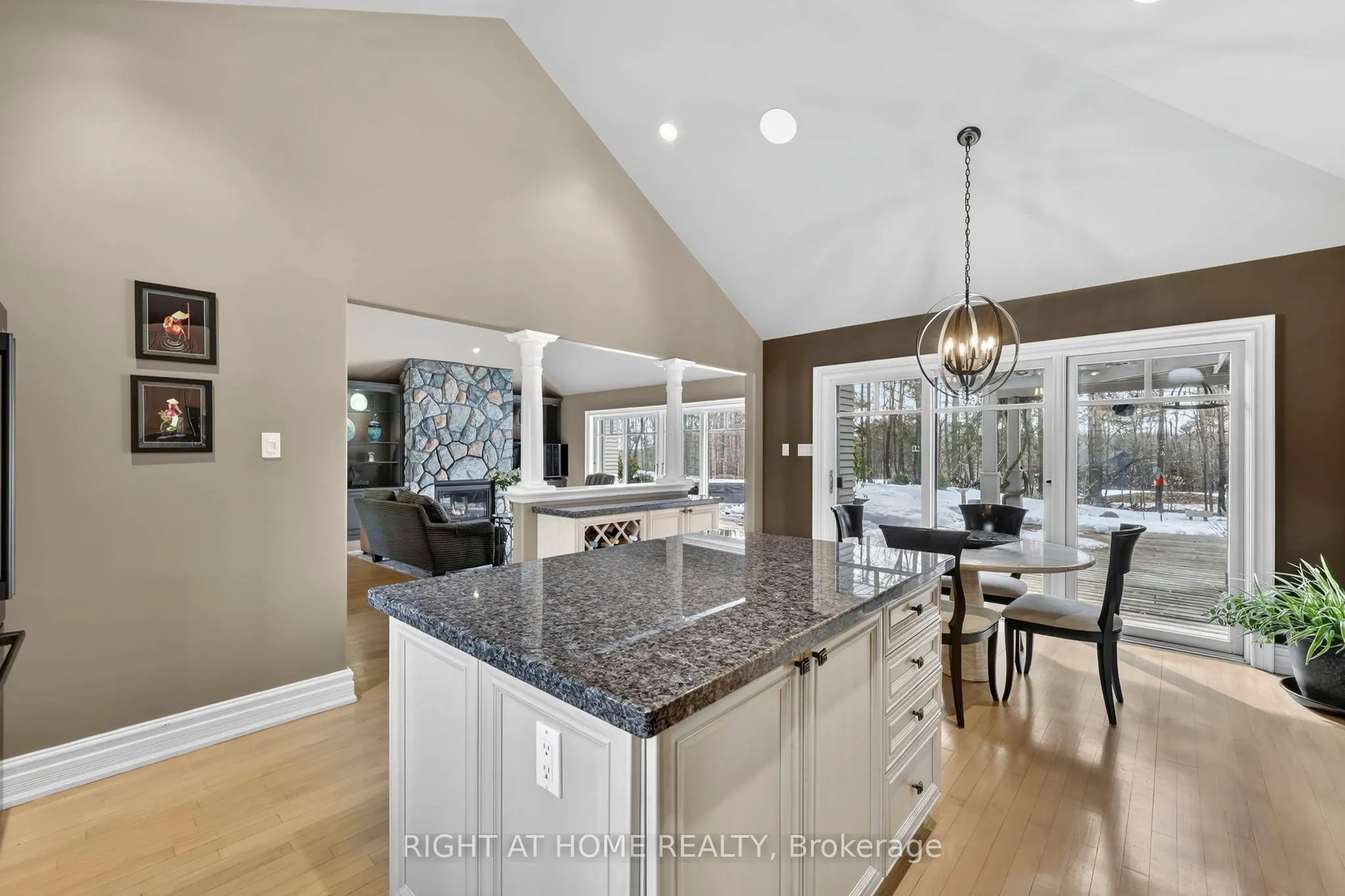 13 Alpine Way