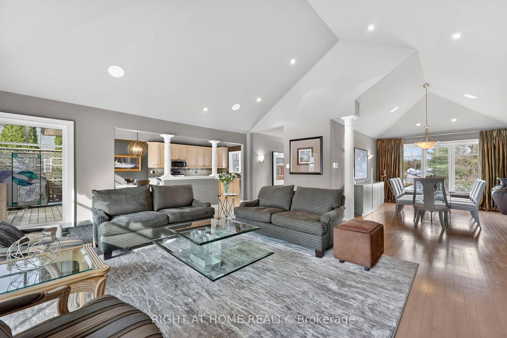 13 Alpine Way