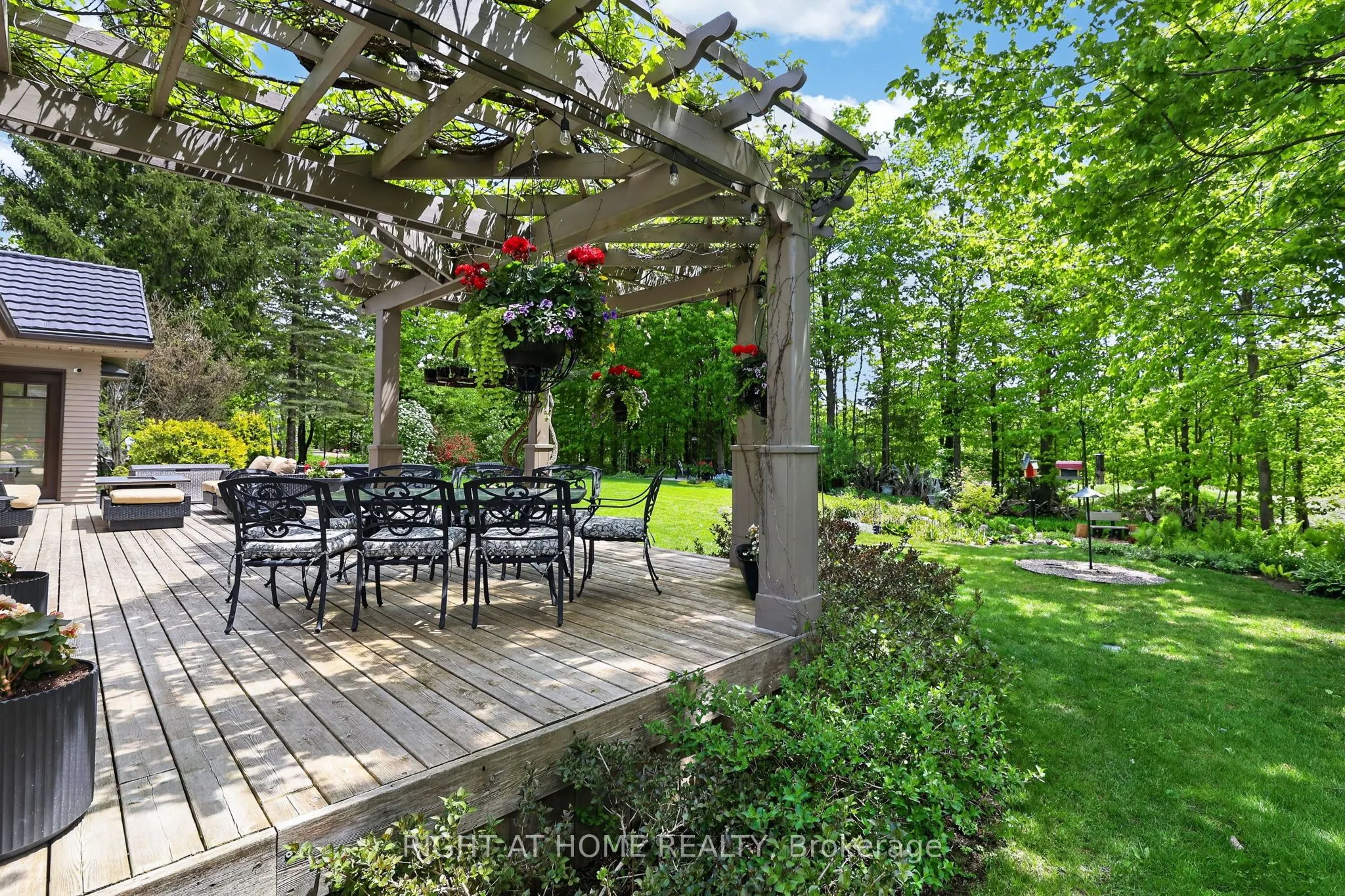 13 Alpine Way