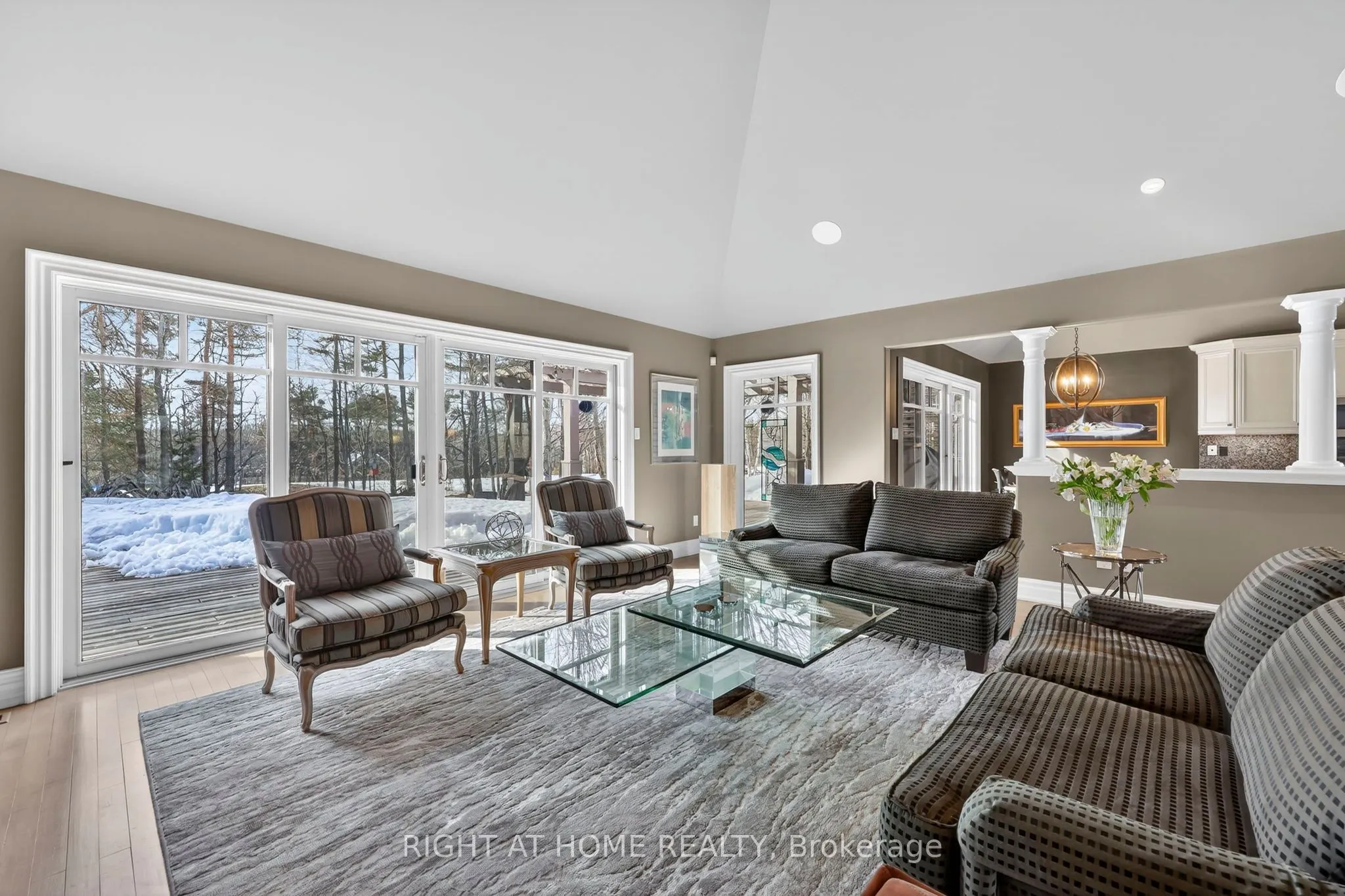 13 Alpine Way