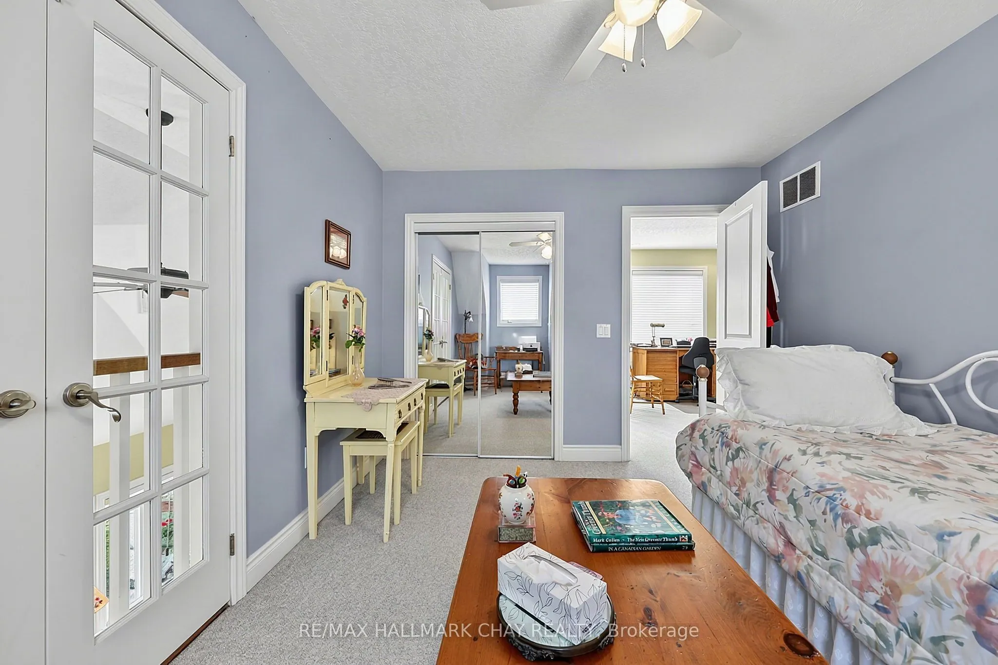5 INVERMARA Court #49