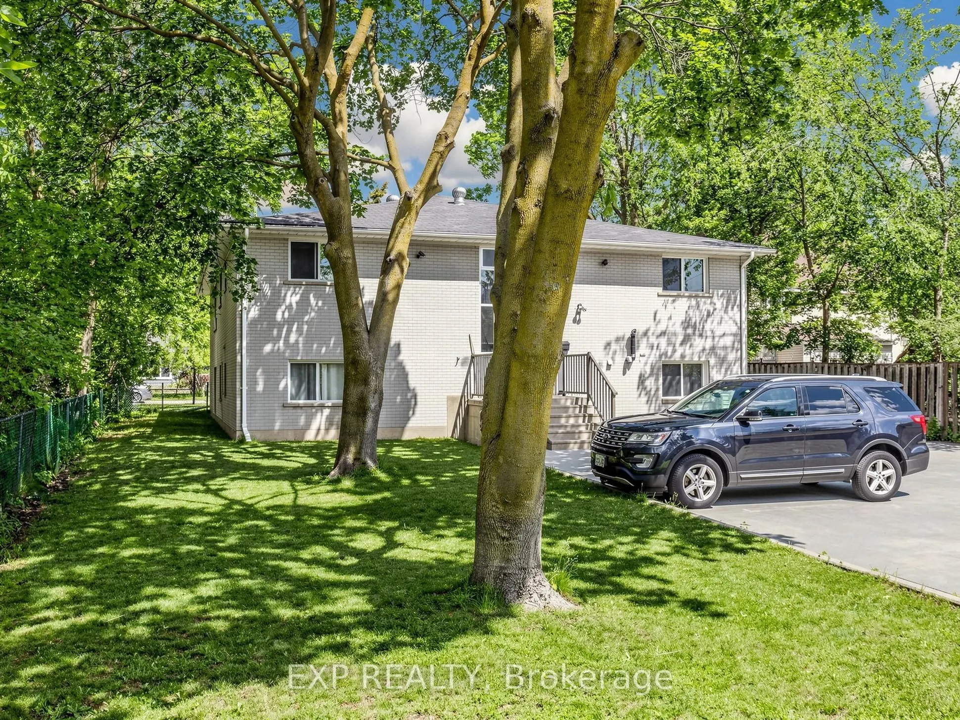 89 Donald Street