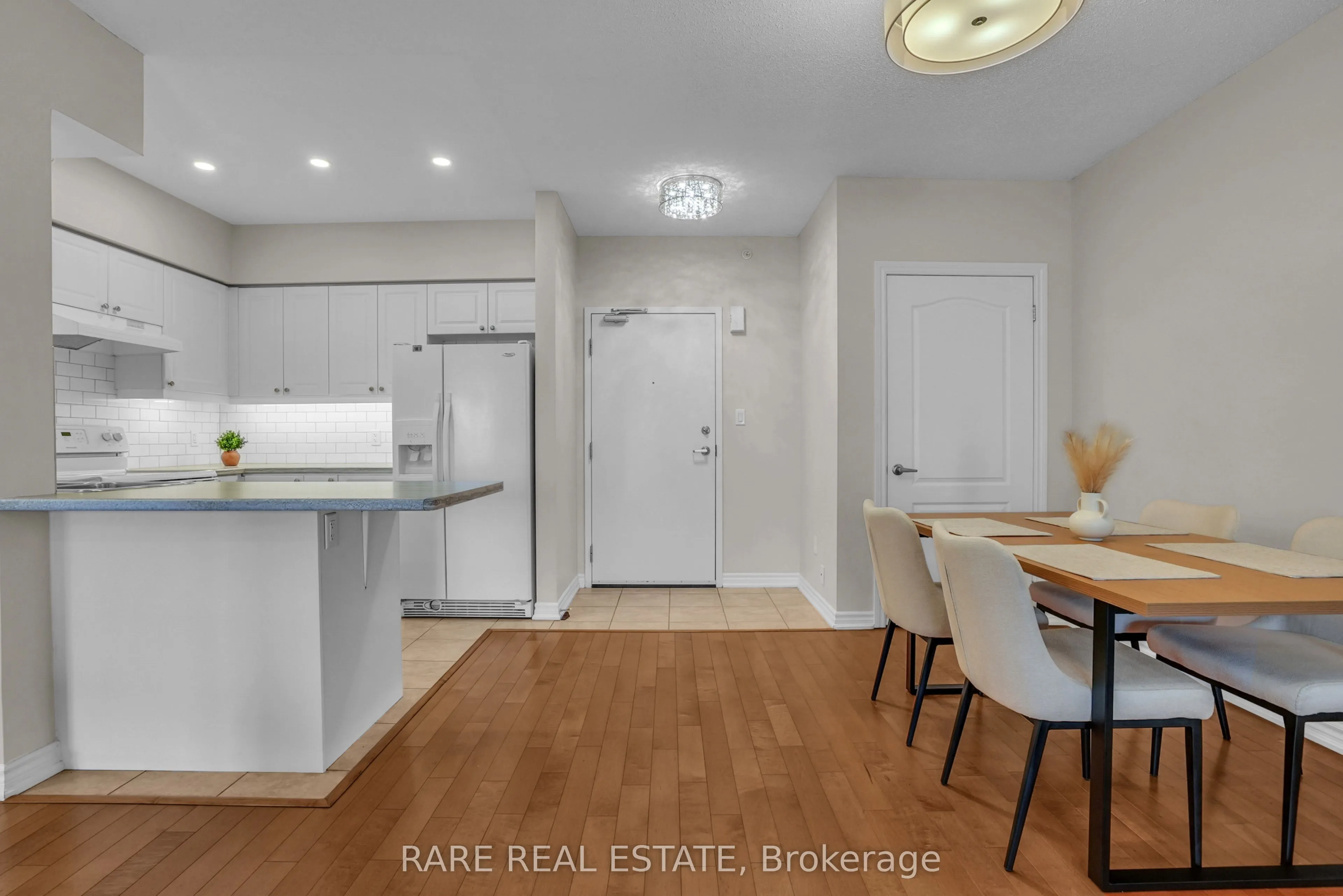 41 Ferndale Drive S #309