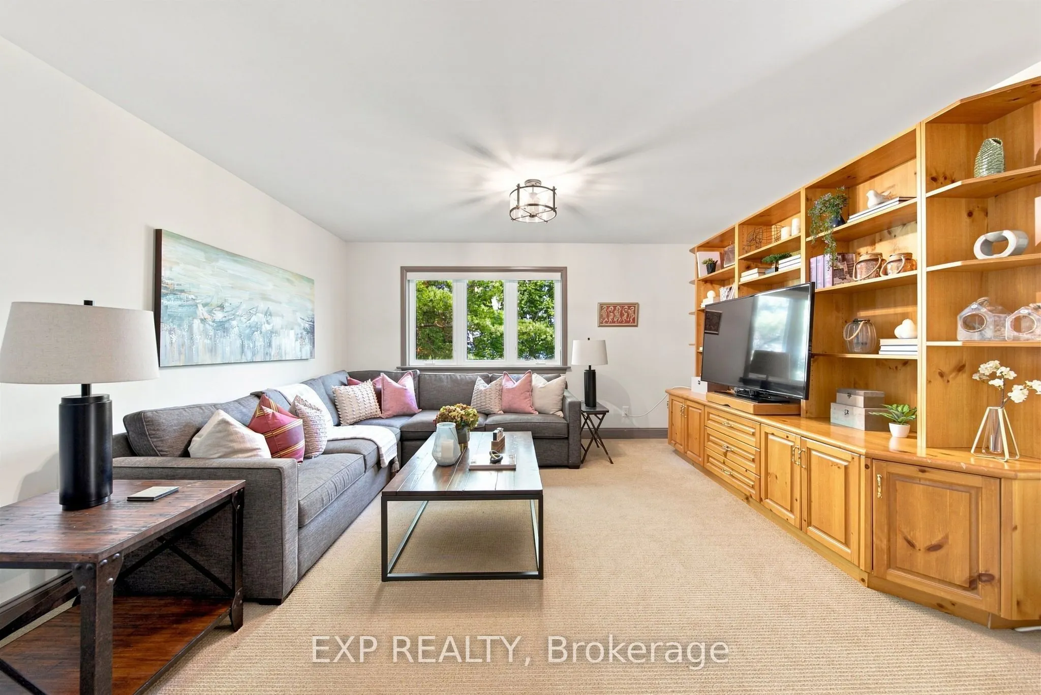 797 Woodland Drive