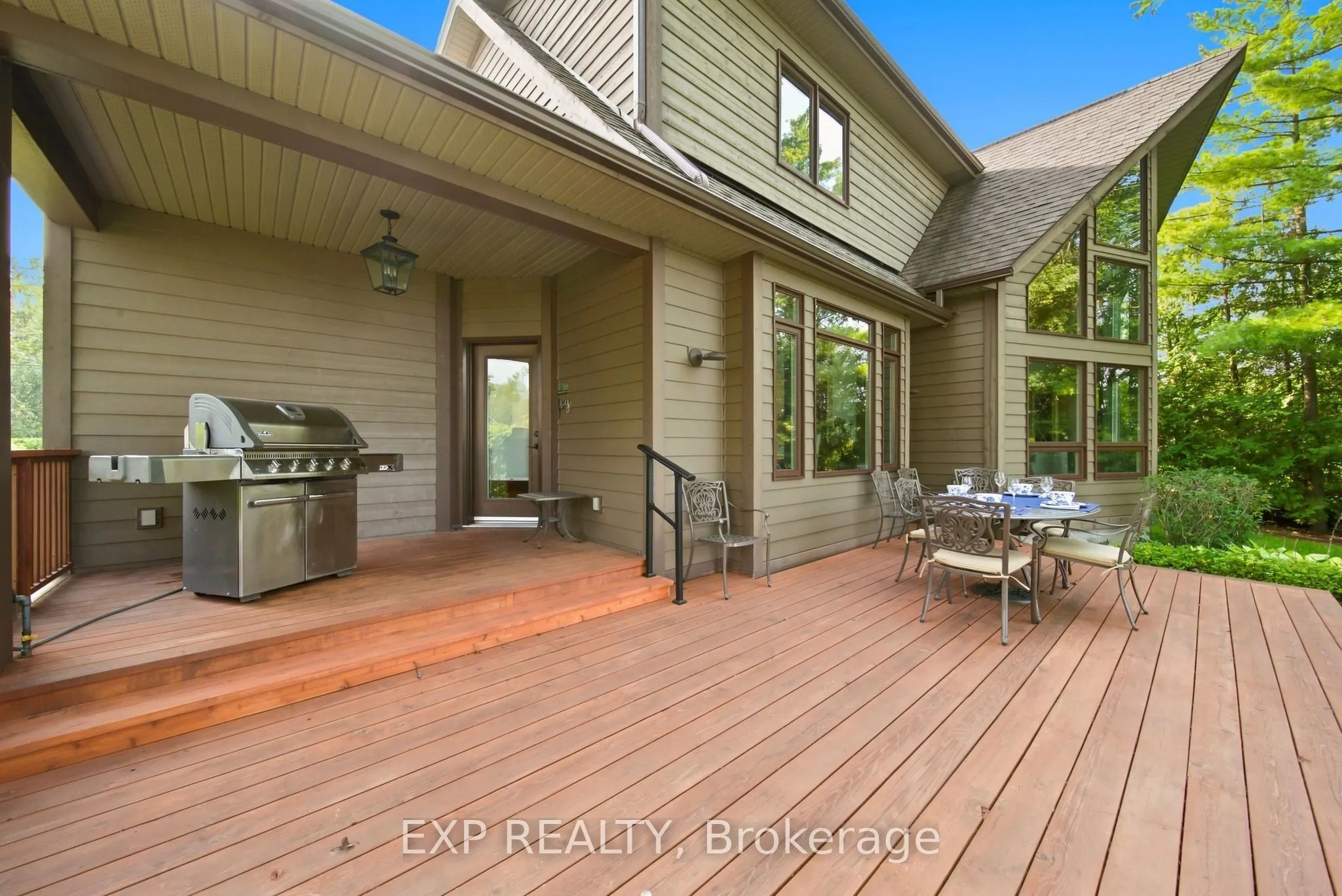 797 Woodland Drive