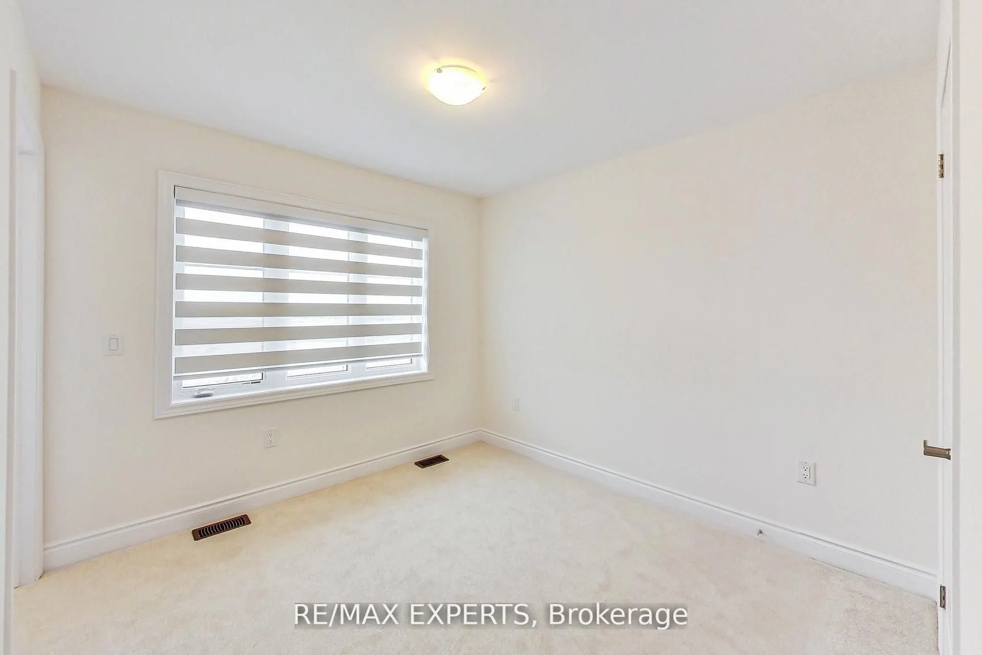 11 Union Boulevard