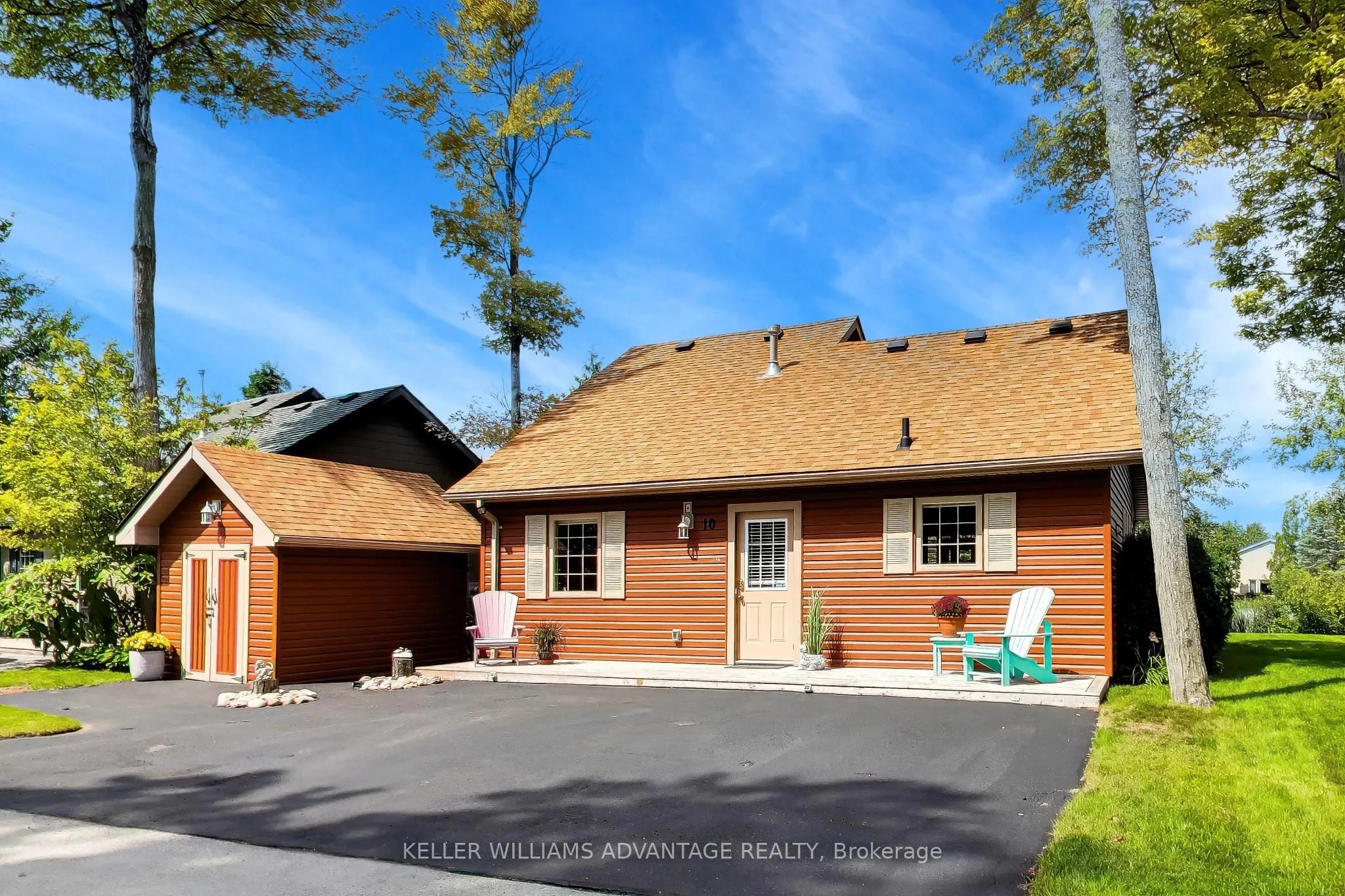 10 Cabin Crescent