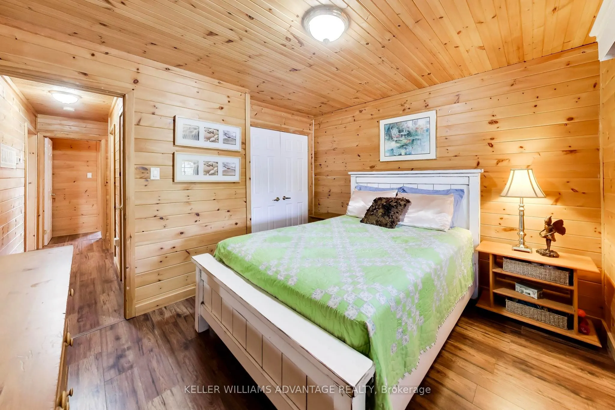 10 Cabin Crescent