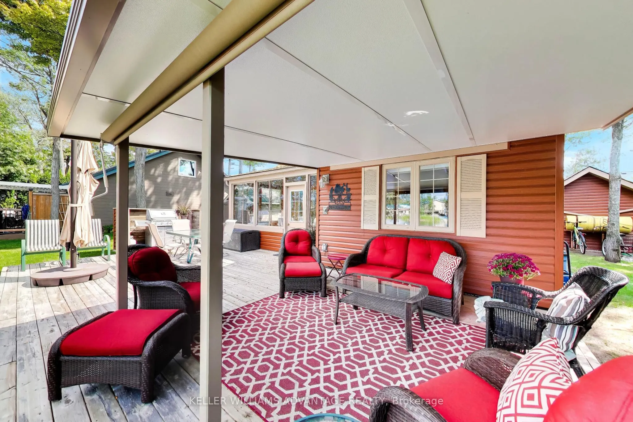 10 Cabin Crescent