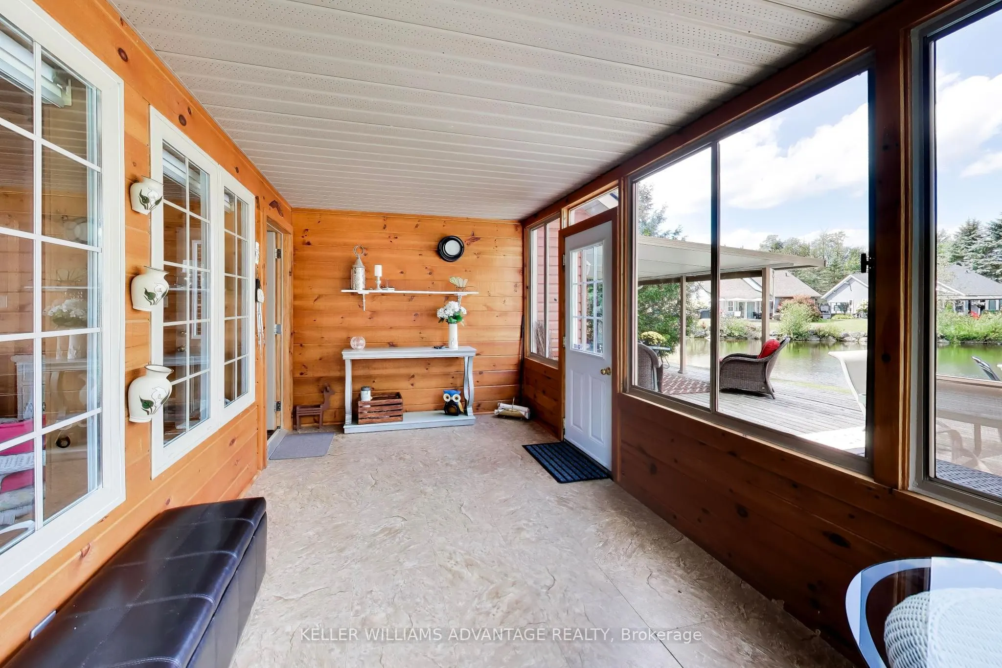 10 Cabin Crescent