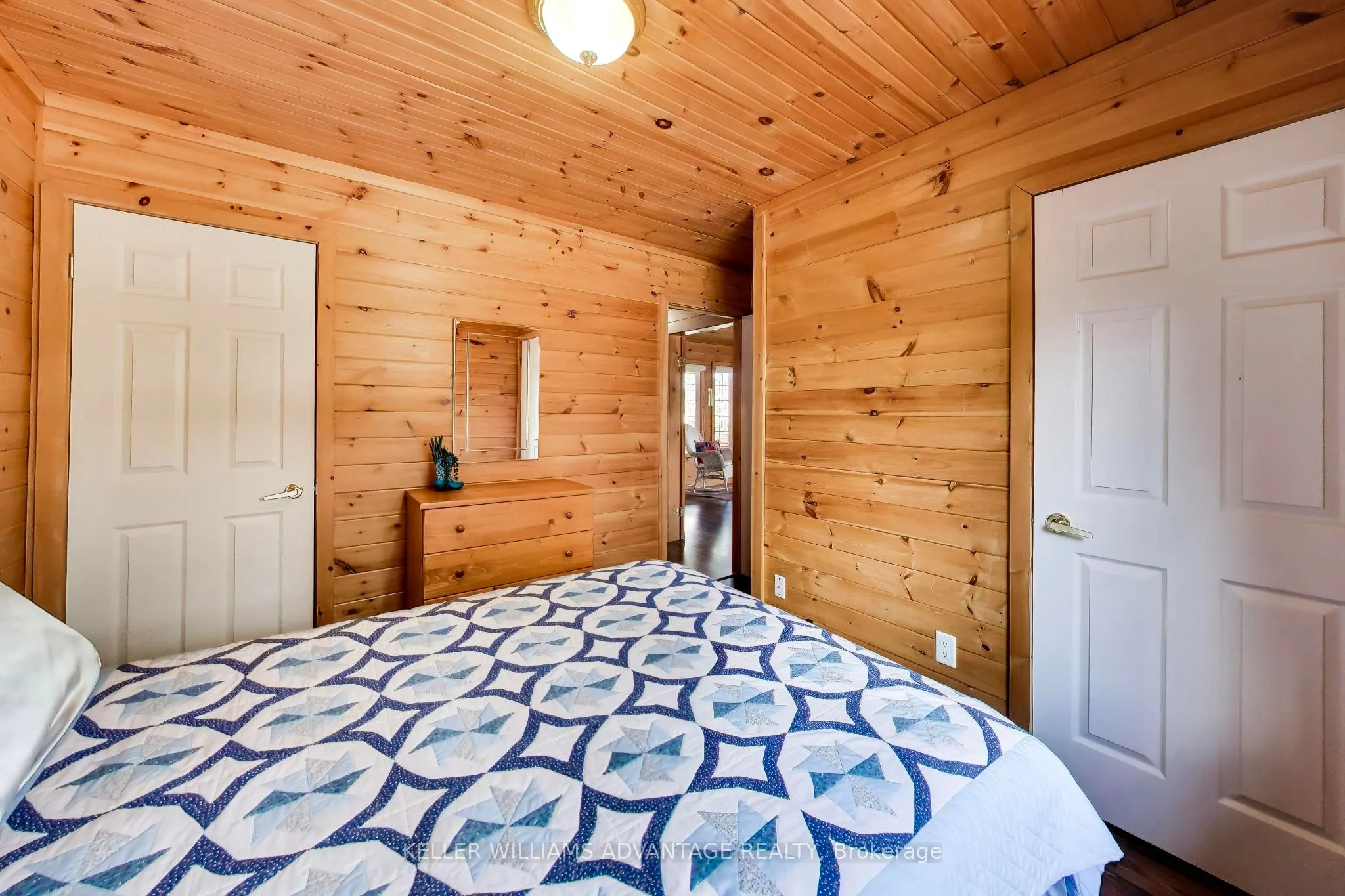 10 Cabin Crescent