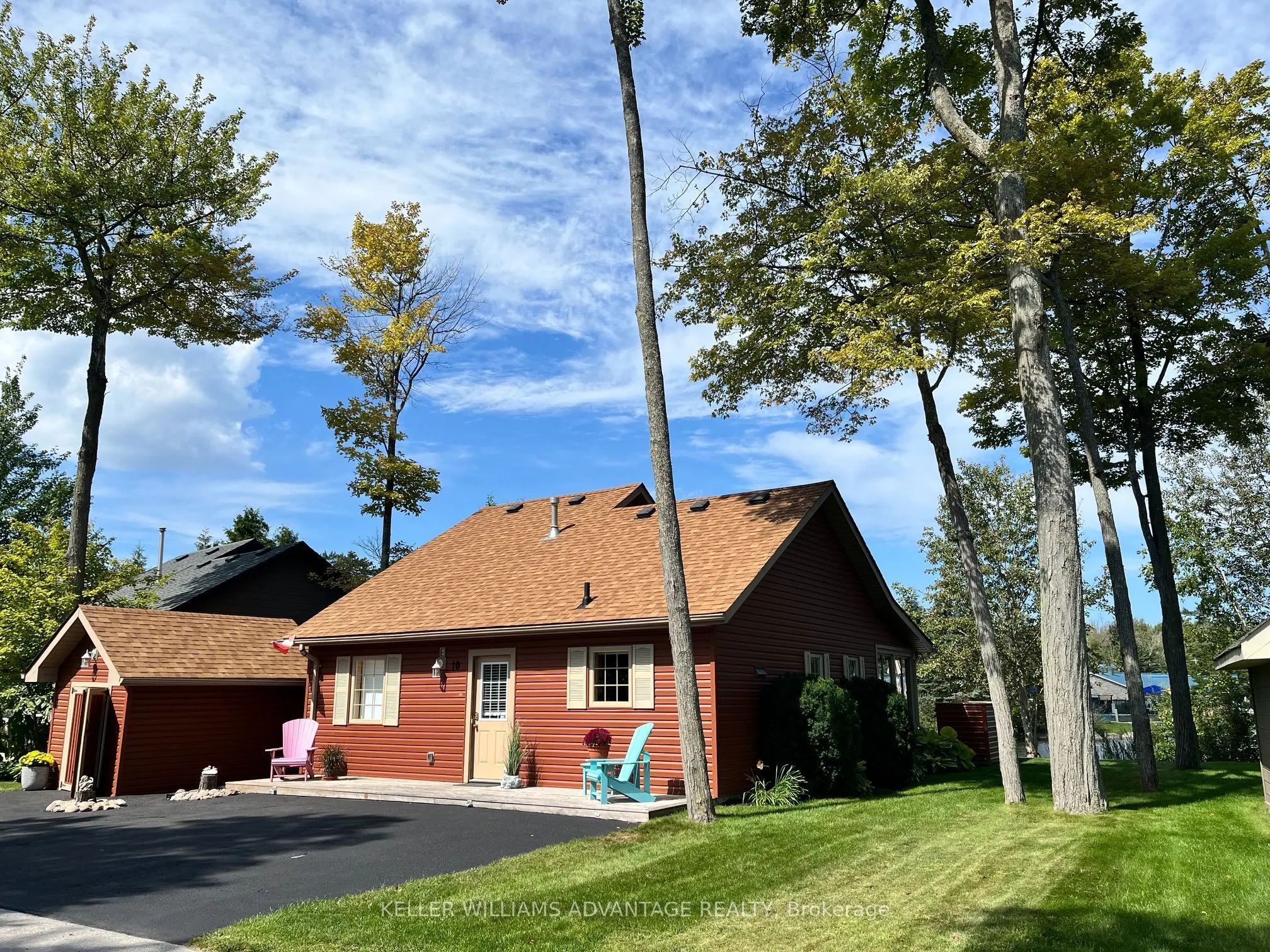 10 Cabin Crescent