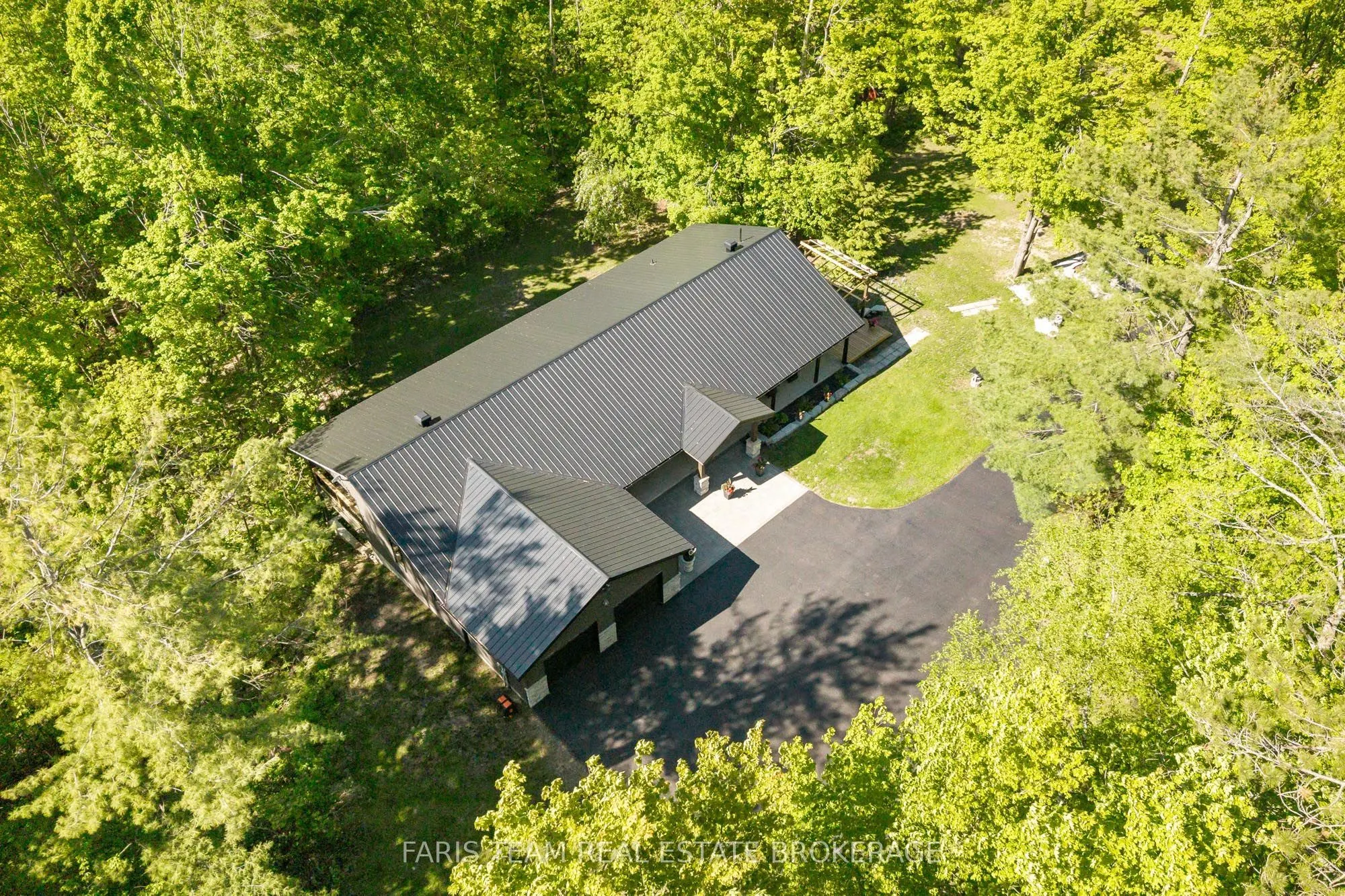 800 Mount St. Louis Road W