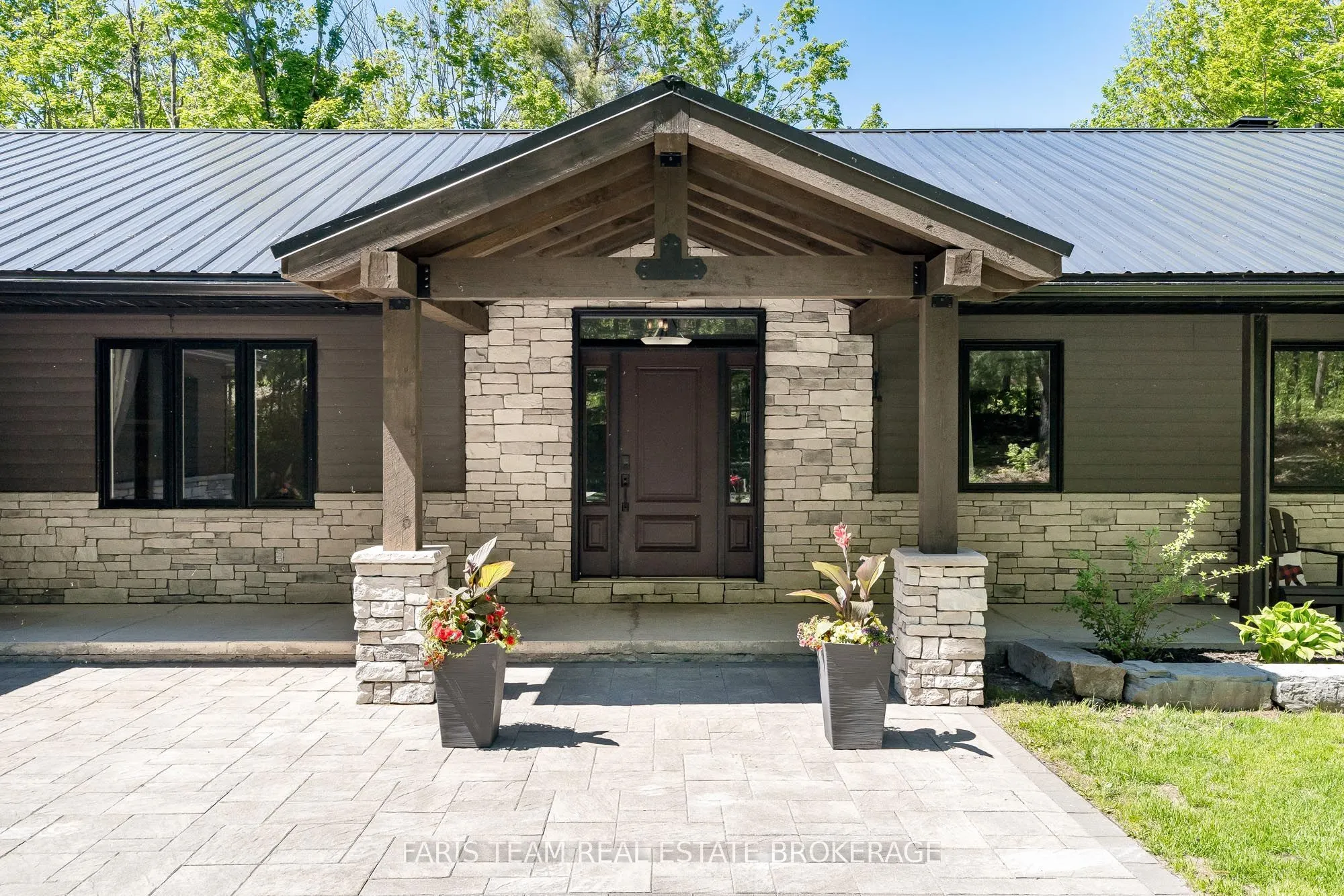 800 Mount St. Louis Road W