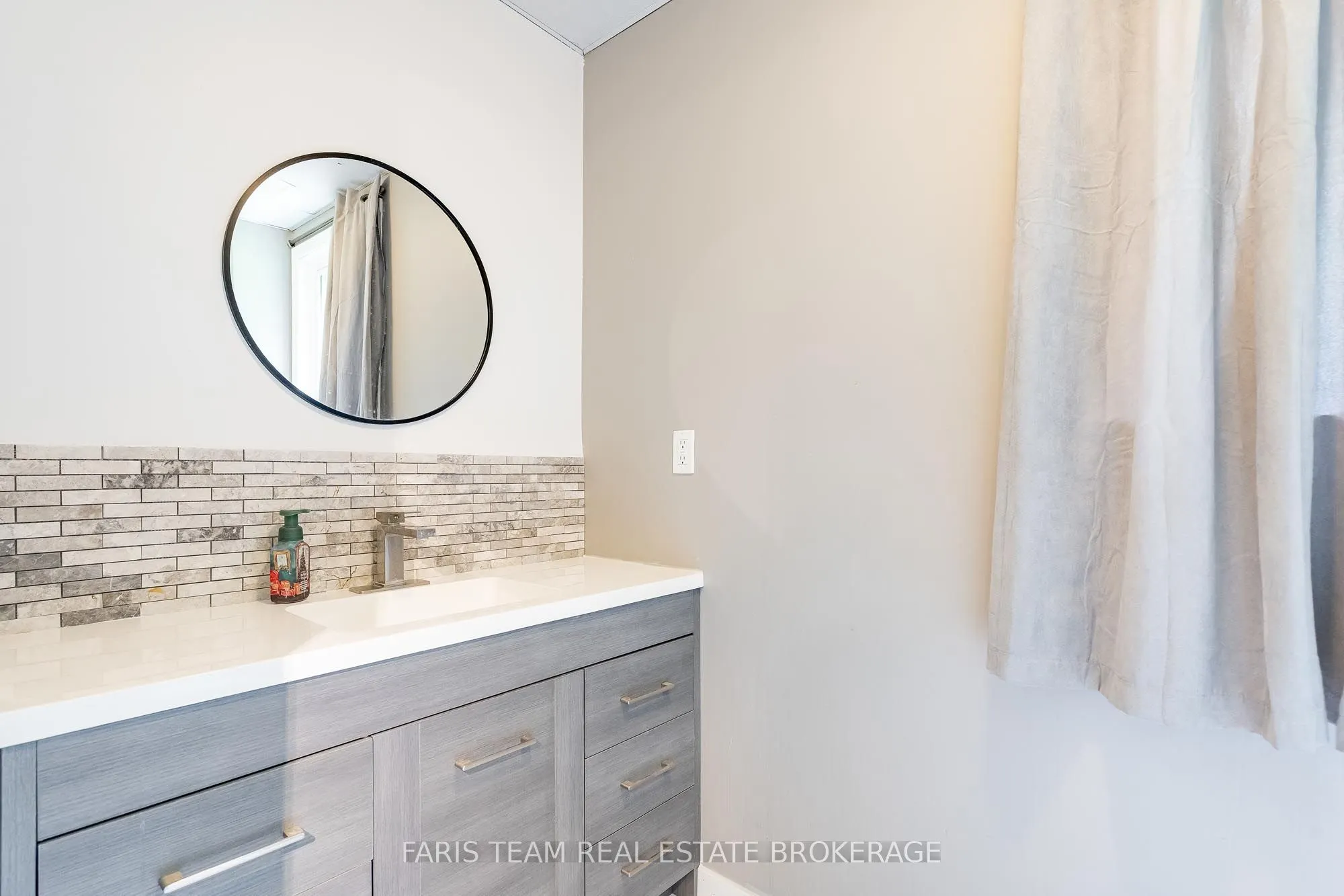 800 Mount St. Louis Road W