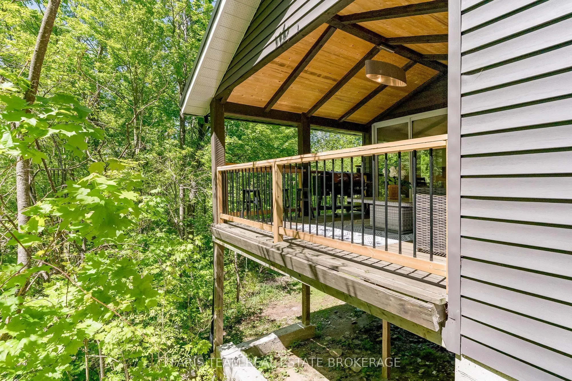 800 Mount St. Louis Road W