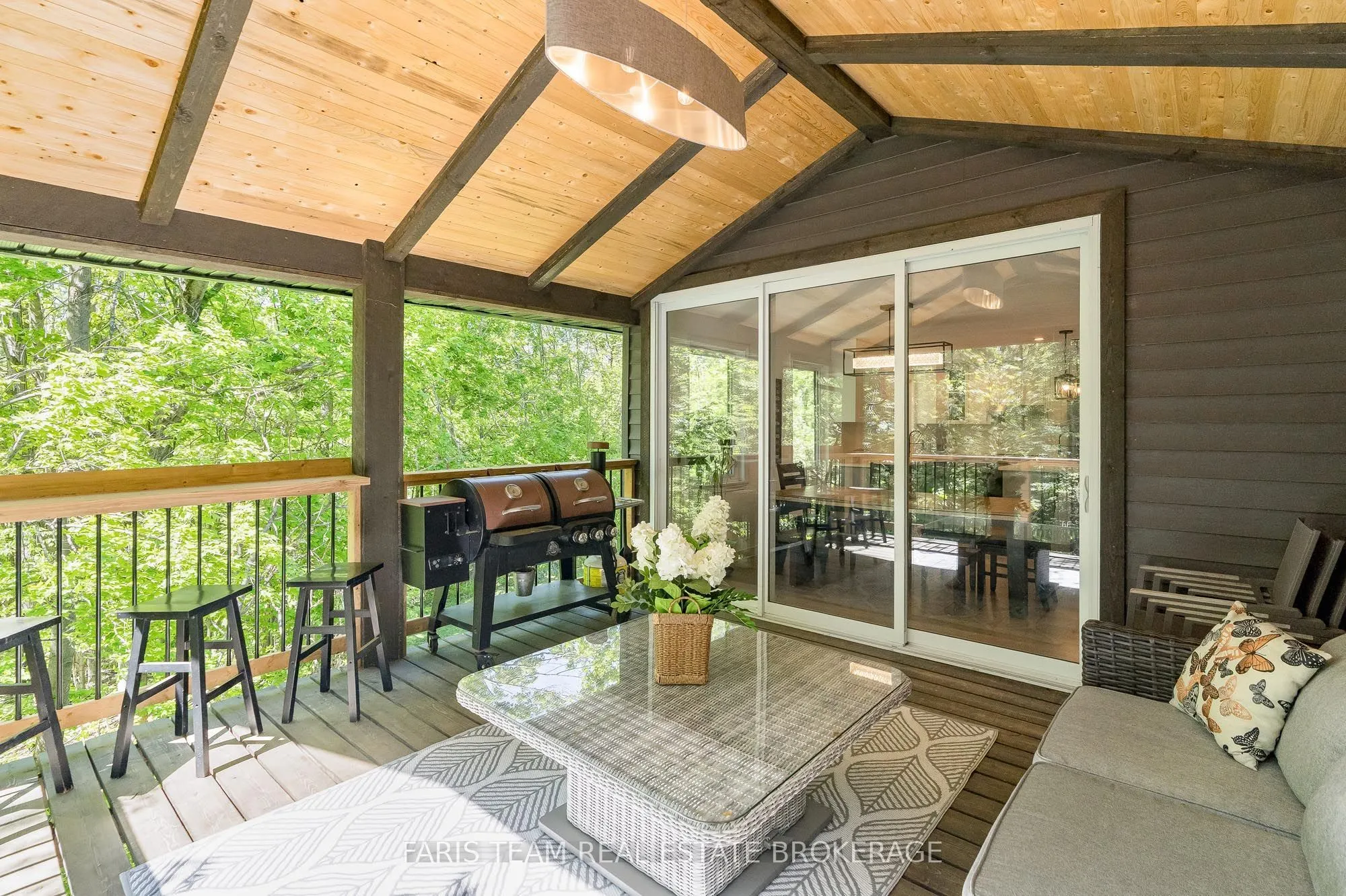 800 Mount St. Louis Road W