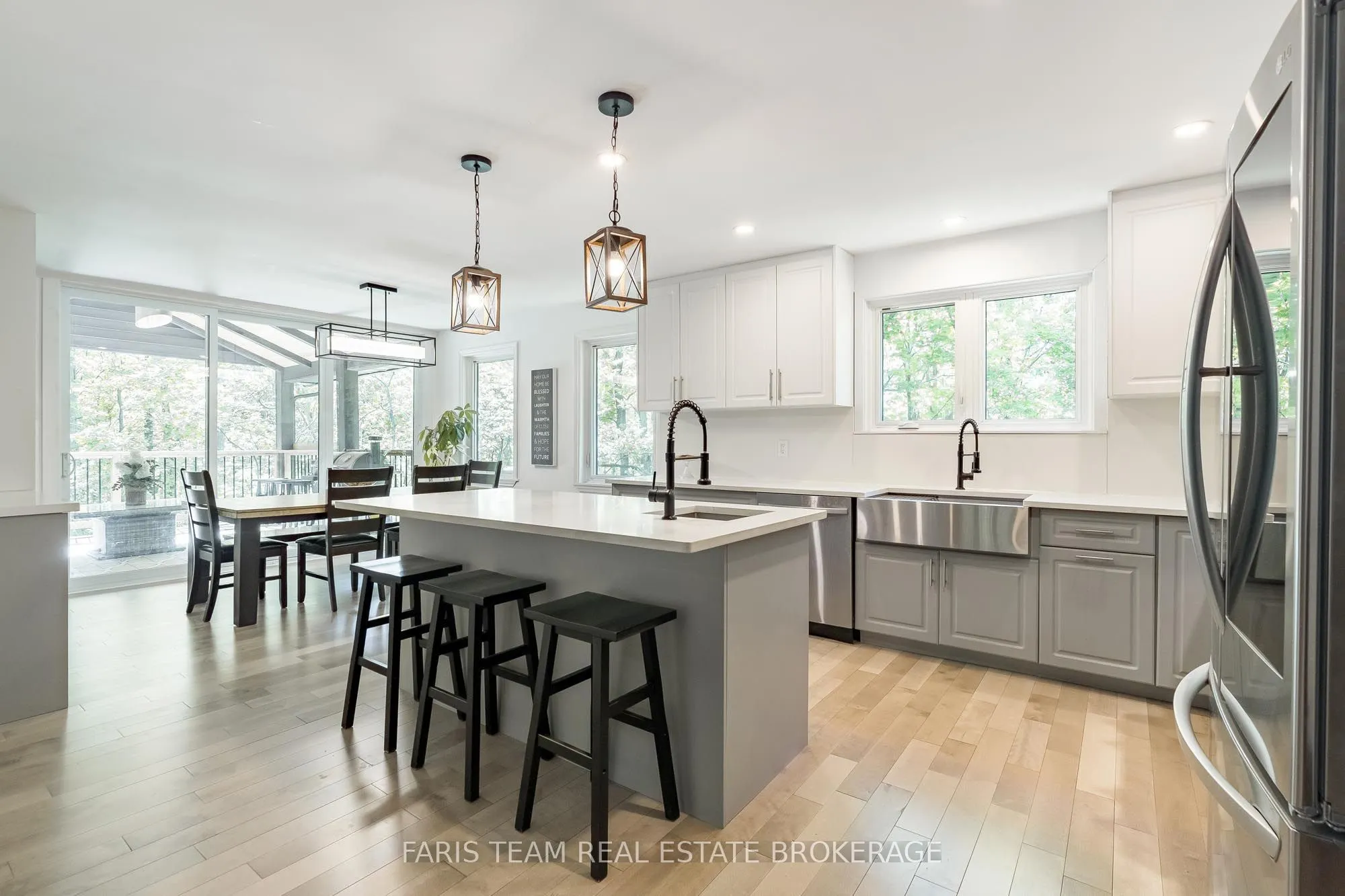 800 Mount St. Louis Road W