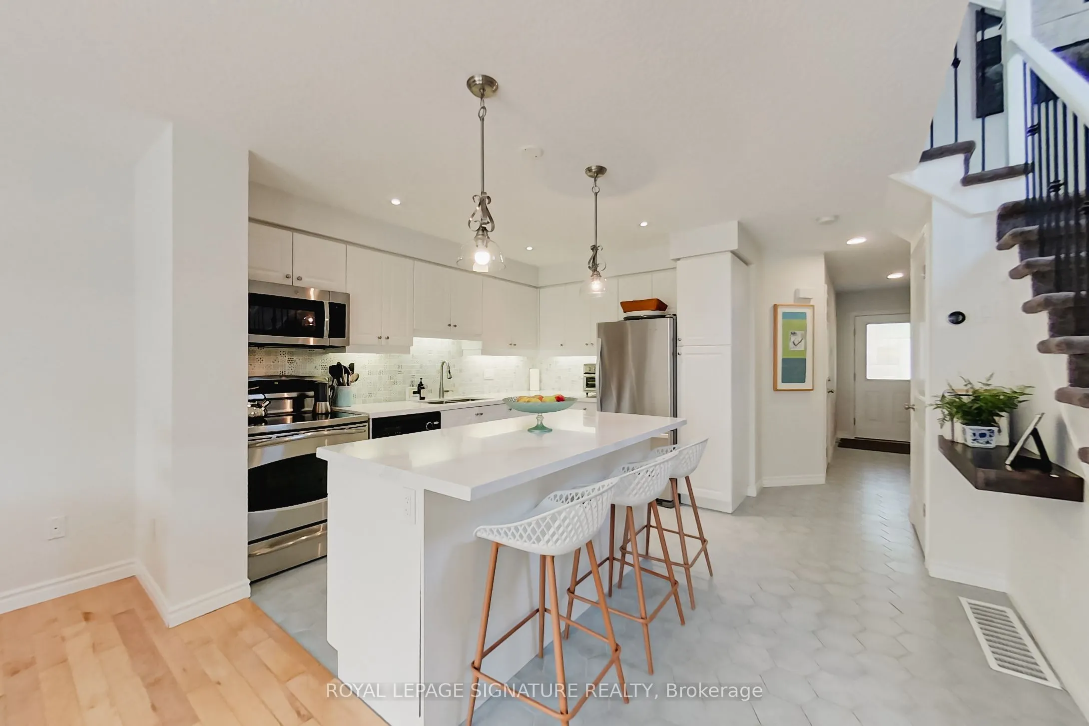 23 Silver Glen Boulevard #29