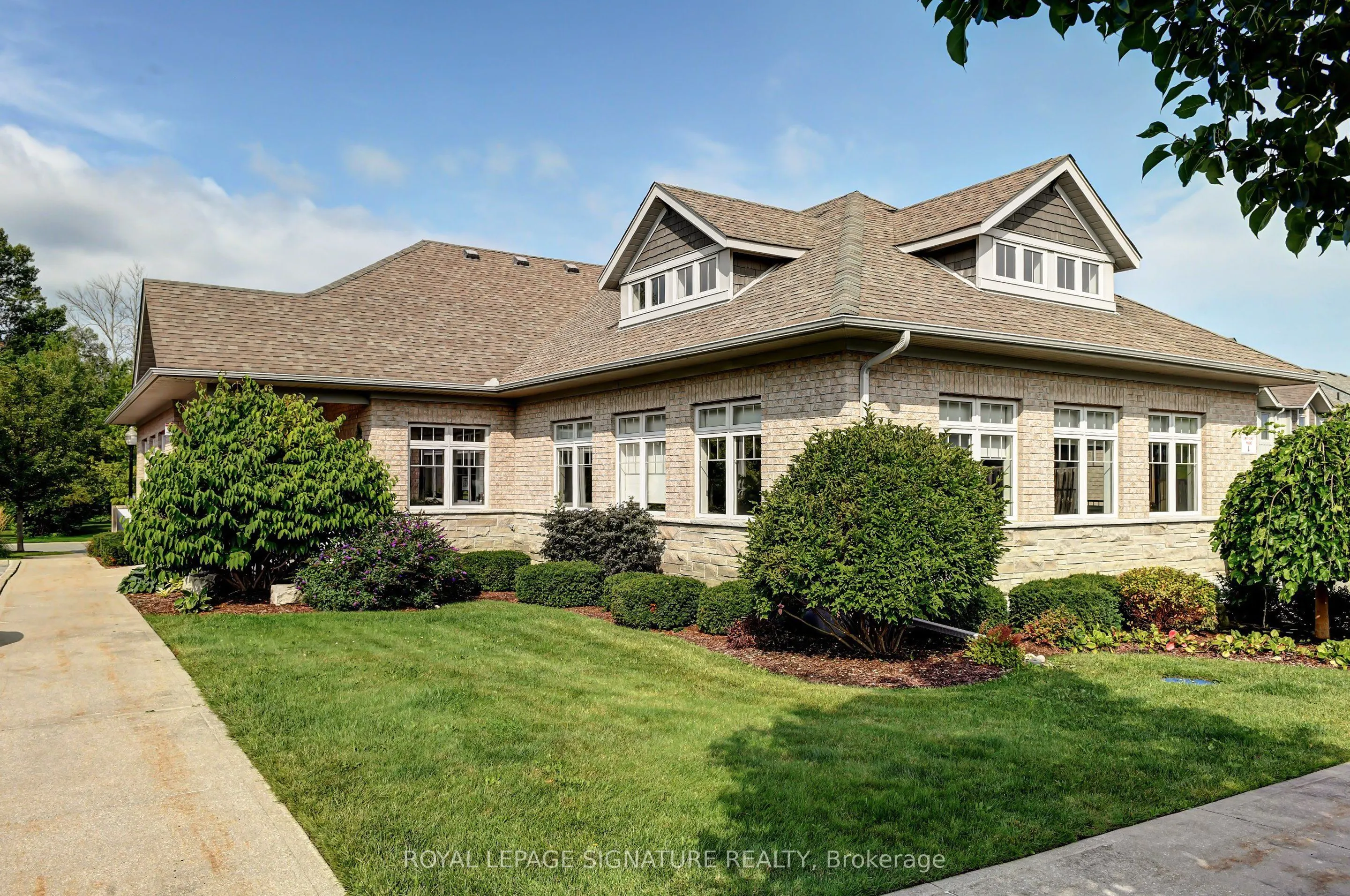 23 Silver Glen Boulevard #29
