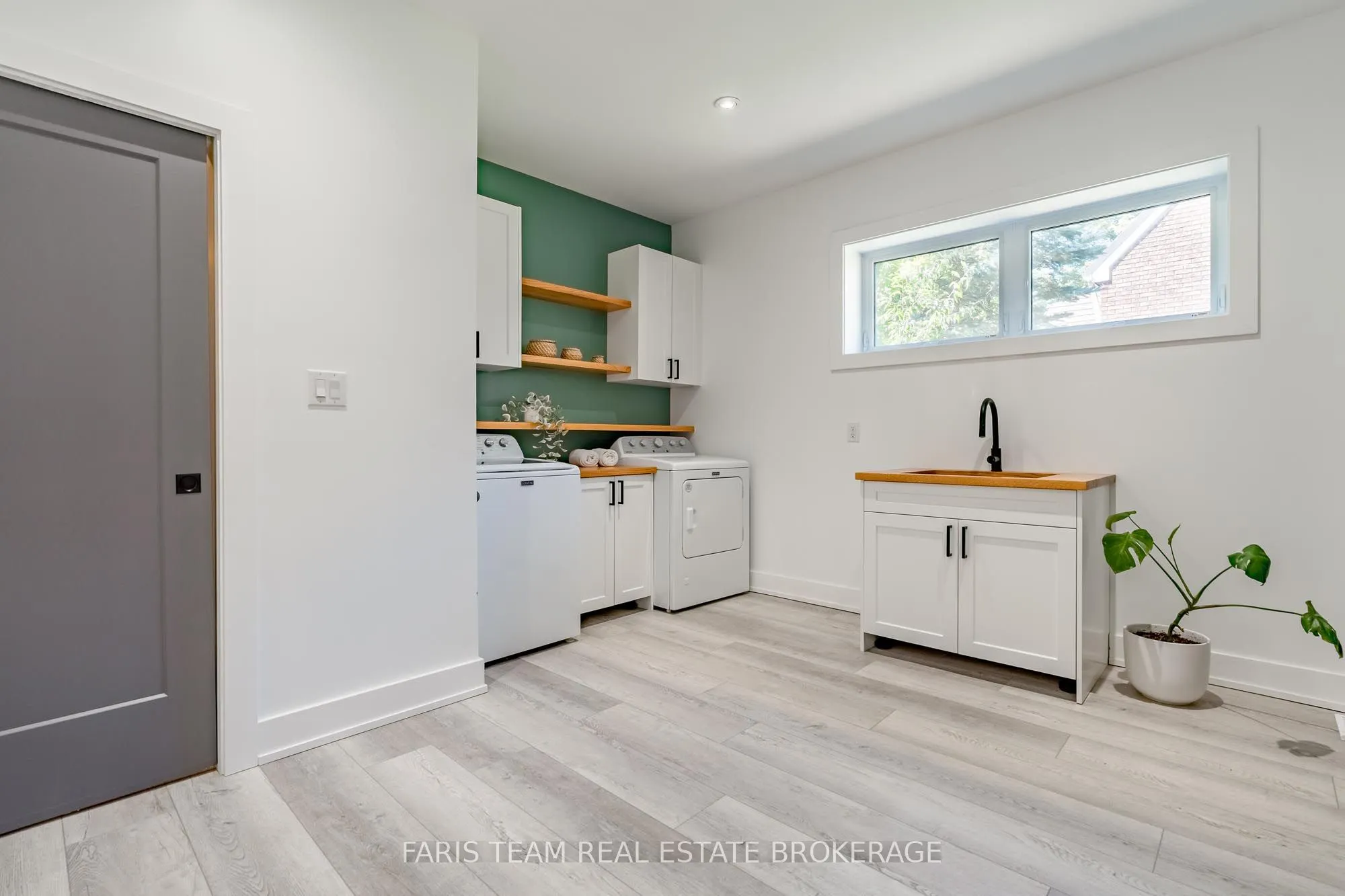 50 Beaufort Crescent