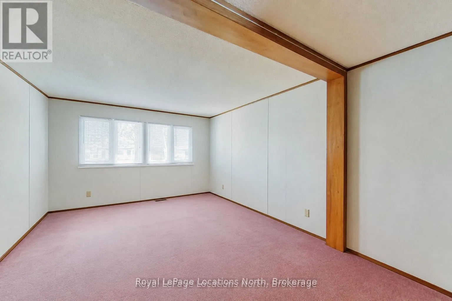 5 Murray Drive