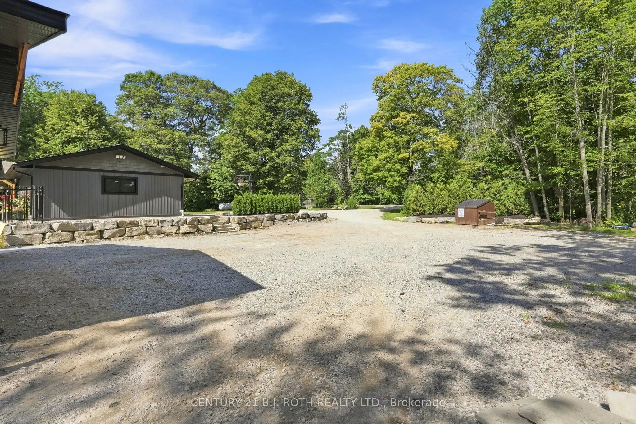 3779 Agnew Road