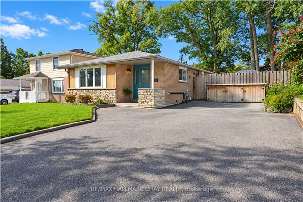 11 Daphne Crescent