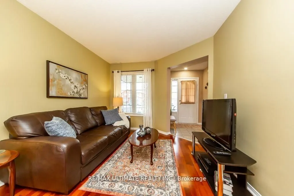 5 Twiss Drive