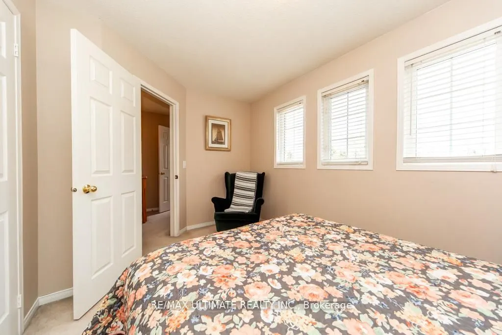 5 Twiss Drive