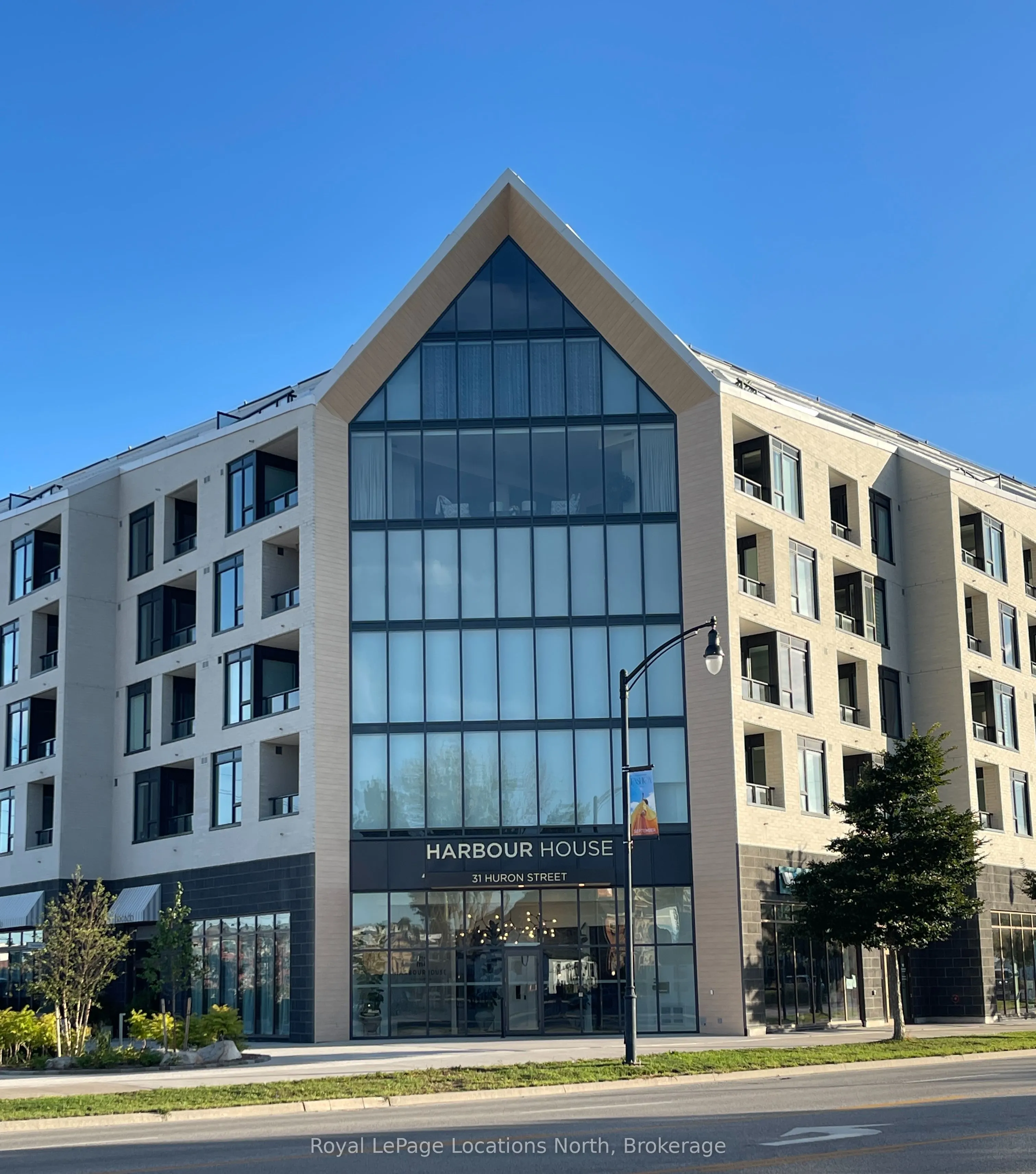 31 HURON Street #203