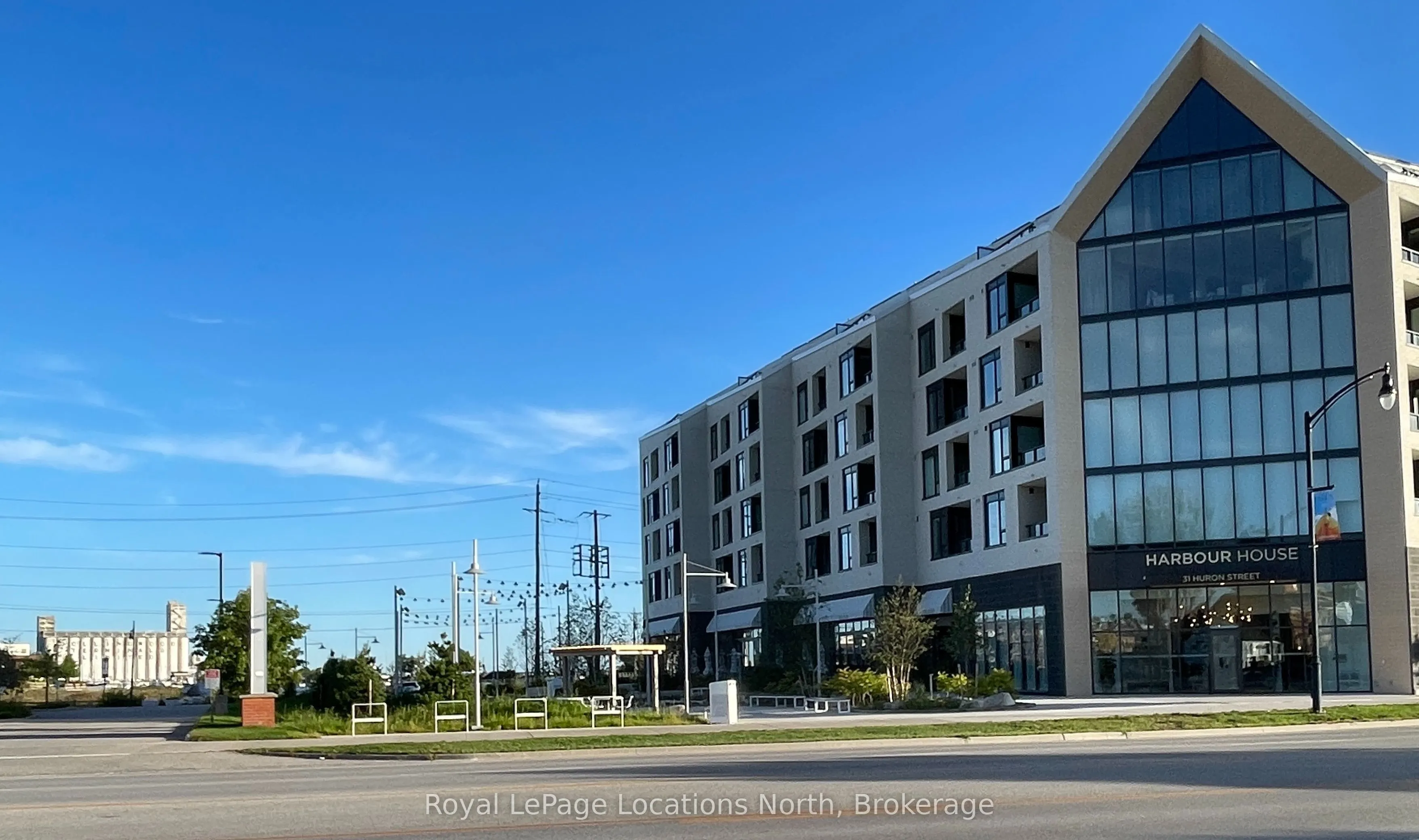 31 HURON Street #203