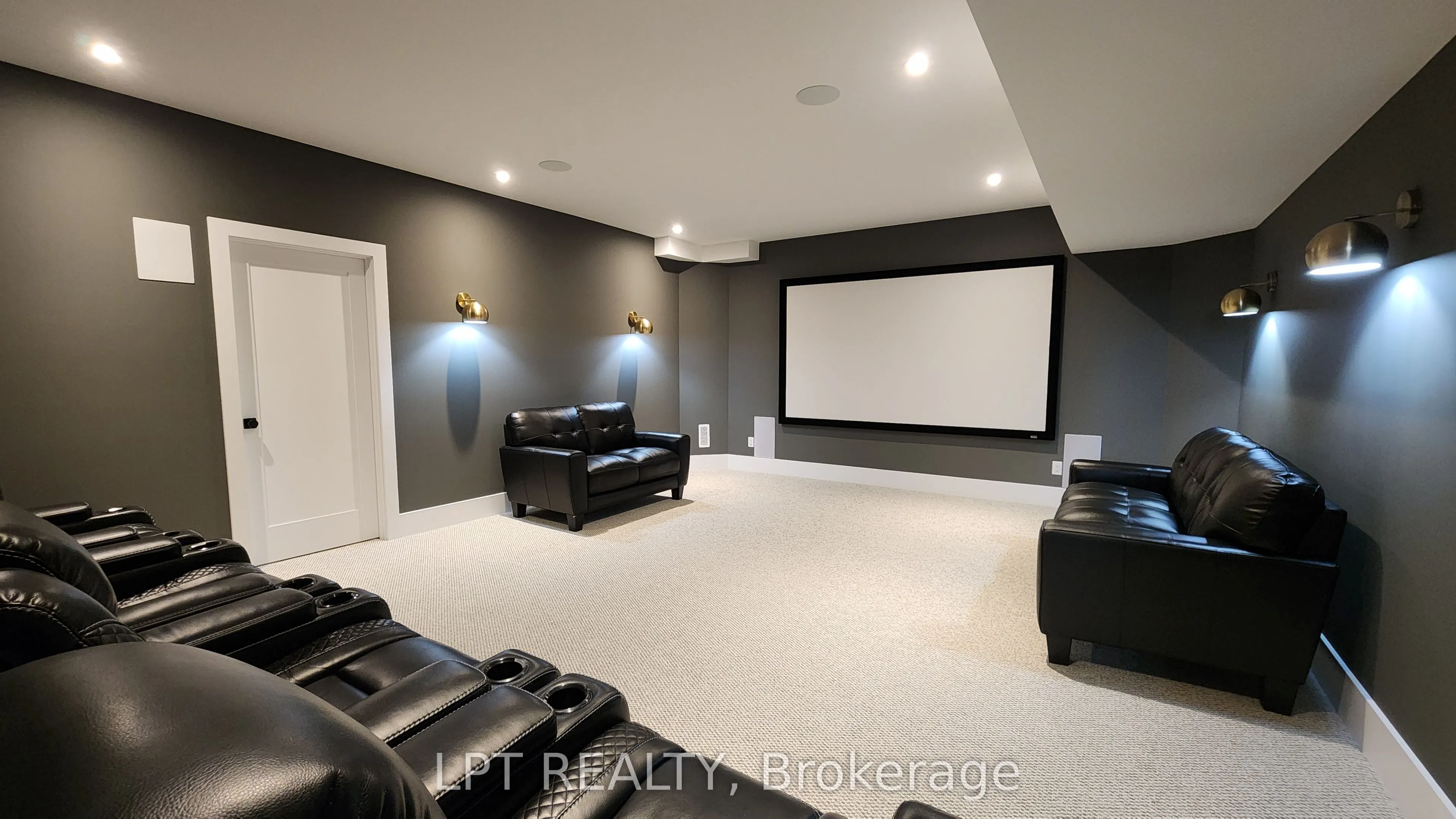 15 Byers Street