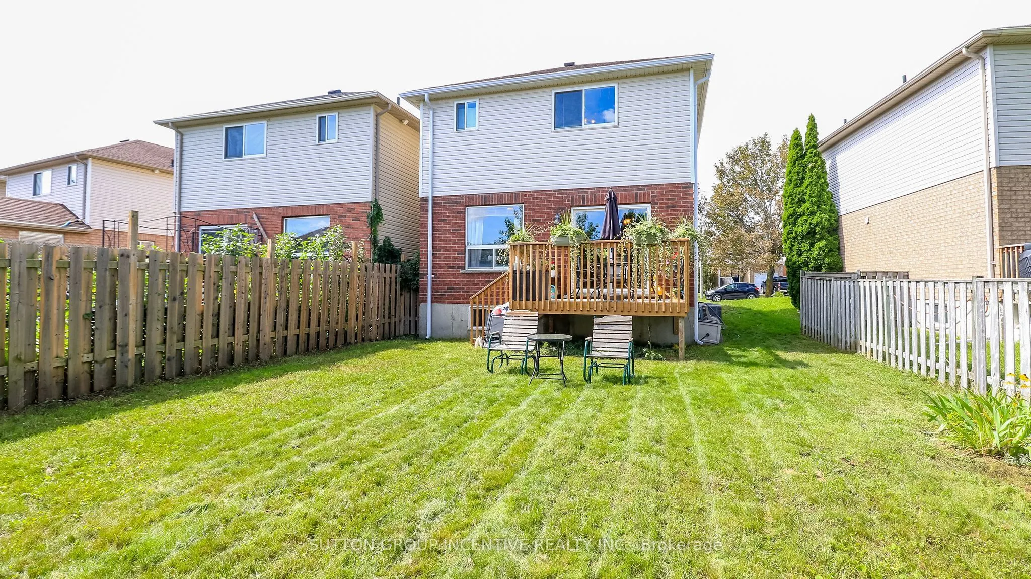 152 Julia Crescent