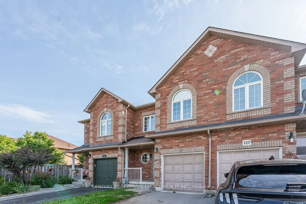 129 Sydenham Wells Square