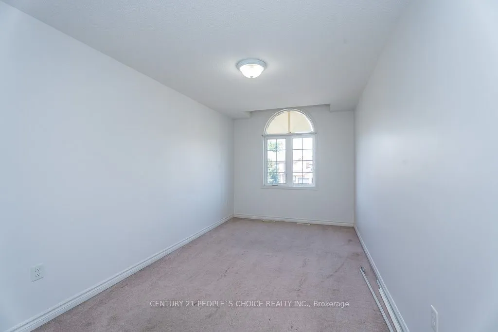 129 Sydenham Wells Square