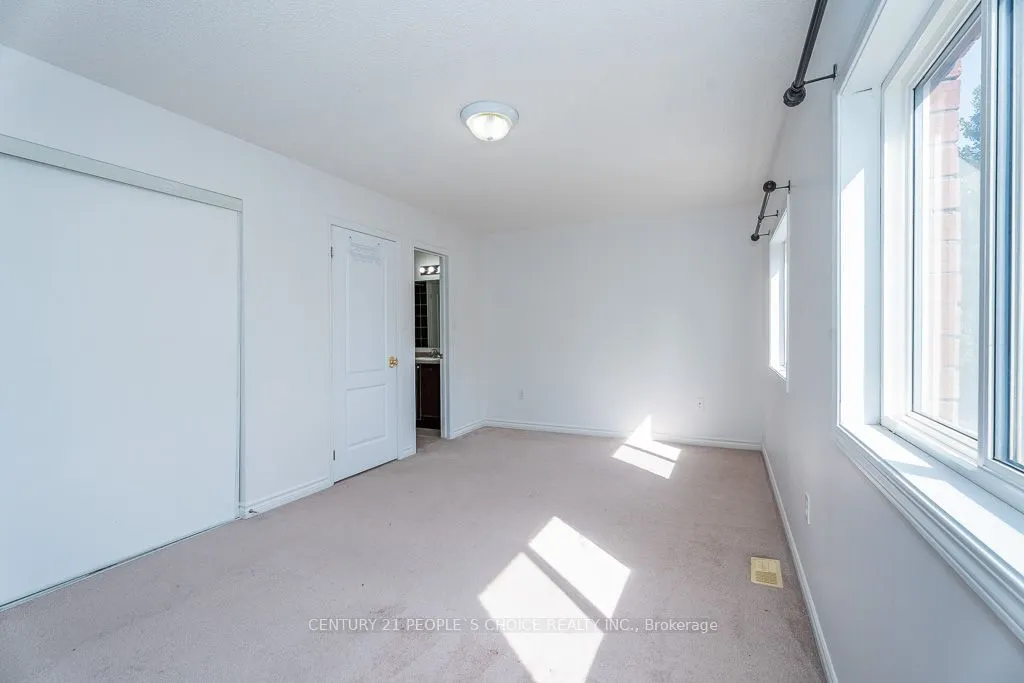129 Sydenham Wells Square