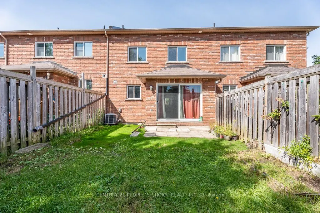 129 Sydenham Wells Square