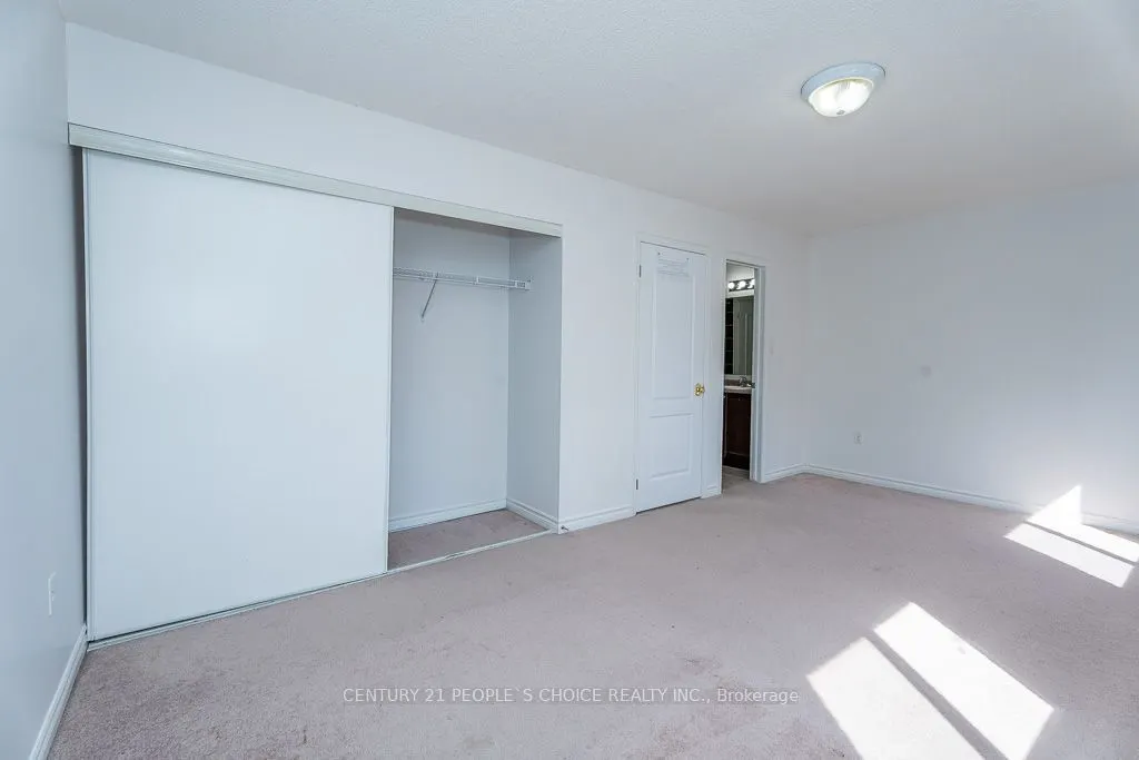 129 Sydenham Wells Square