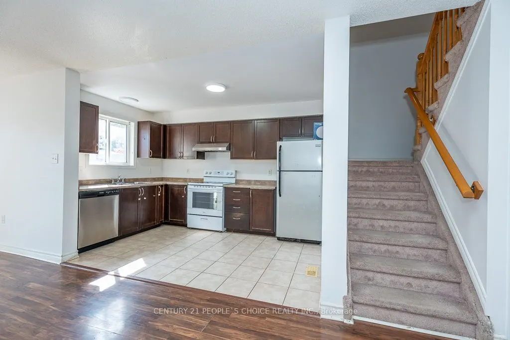 129 Sydenham Wells Square