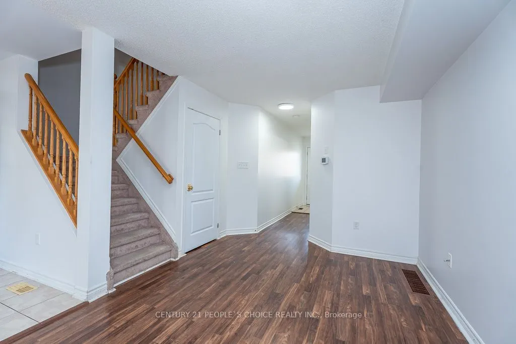 129 Sydenham Wells Square